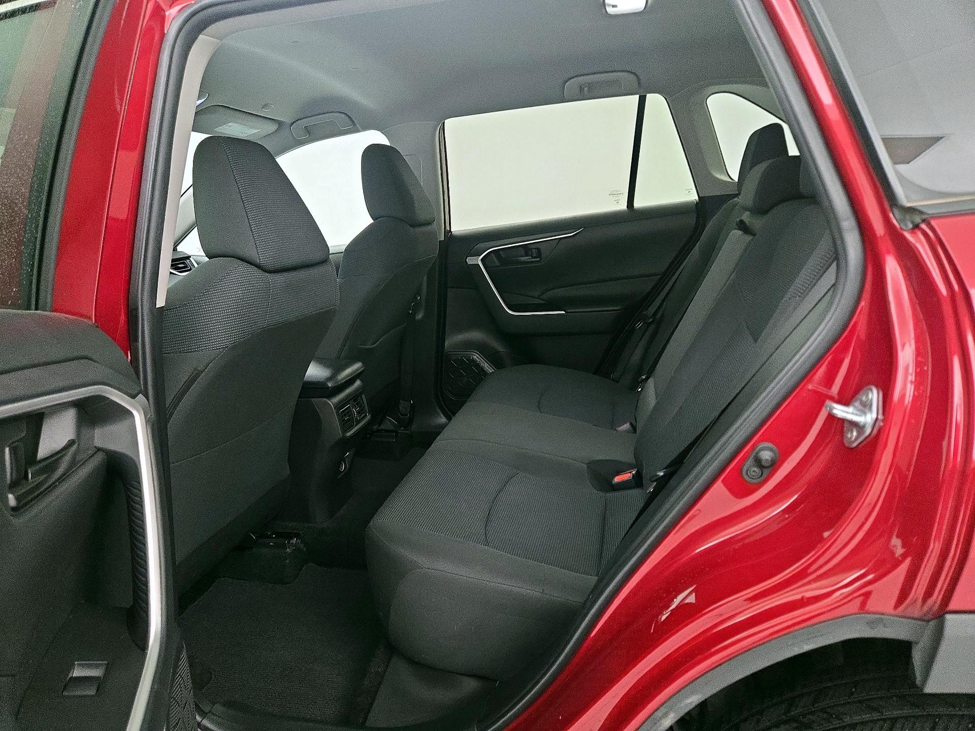 Thumbnail: 2024 Toyota RAV4 - 19