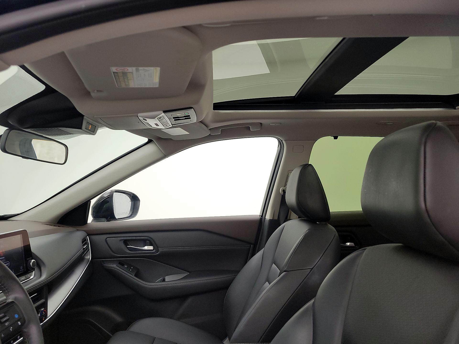 Thumbnail: 2023 Nissan Rogue - 17