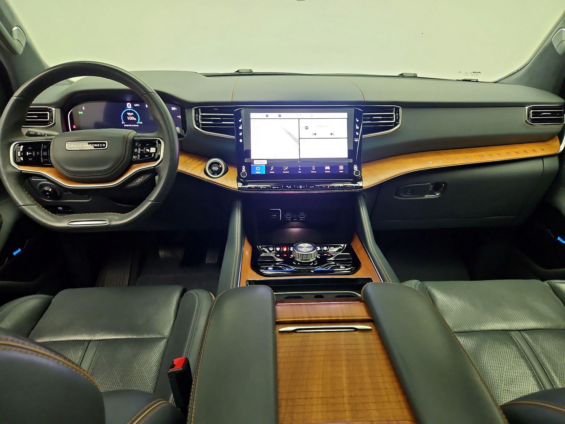 Thumbnail: 2022 Jeep Grand Wagoneer - 9