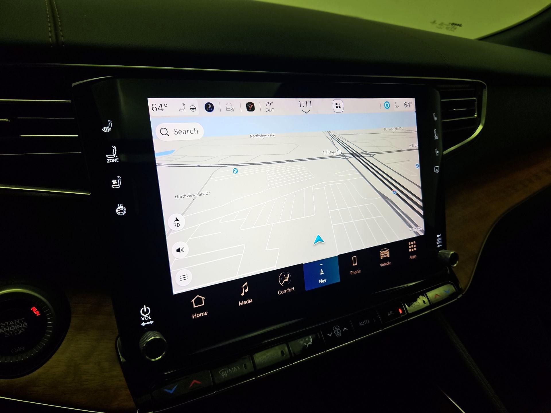 Thumbnail: 2022 Jeep Grand Wagoneer - 14