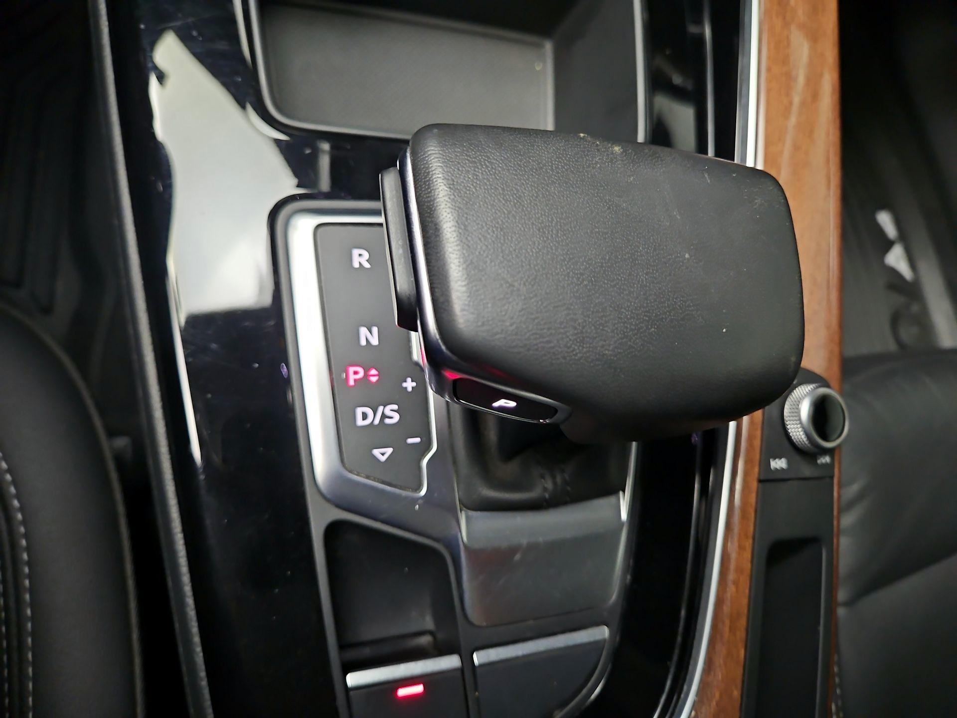 Thumbnail: 2023 Audi A4 - 17