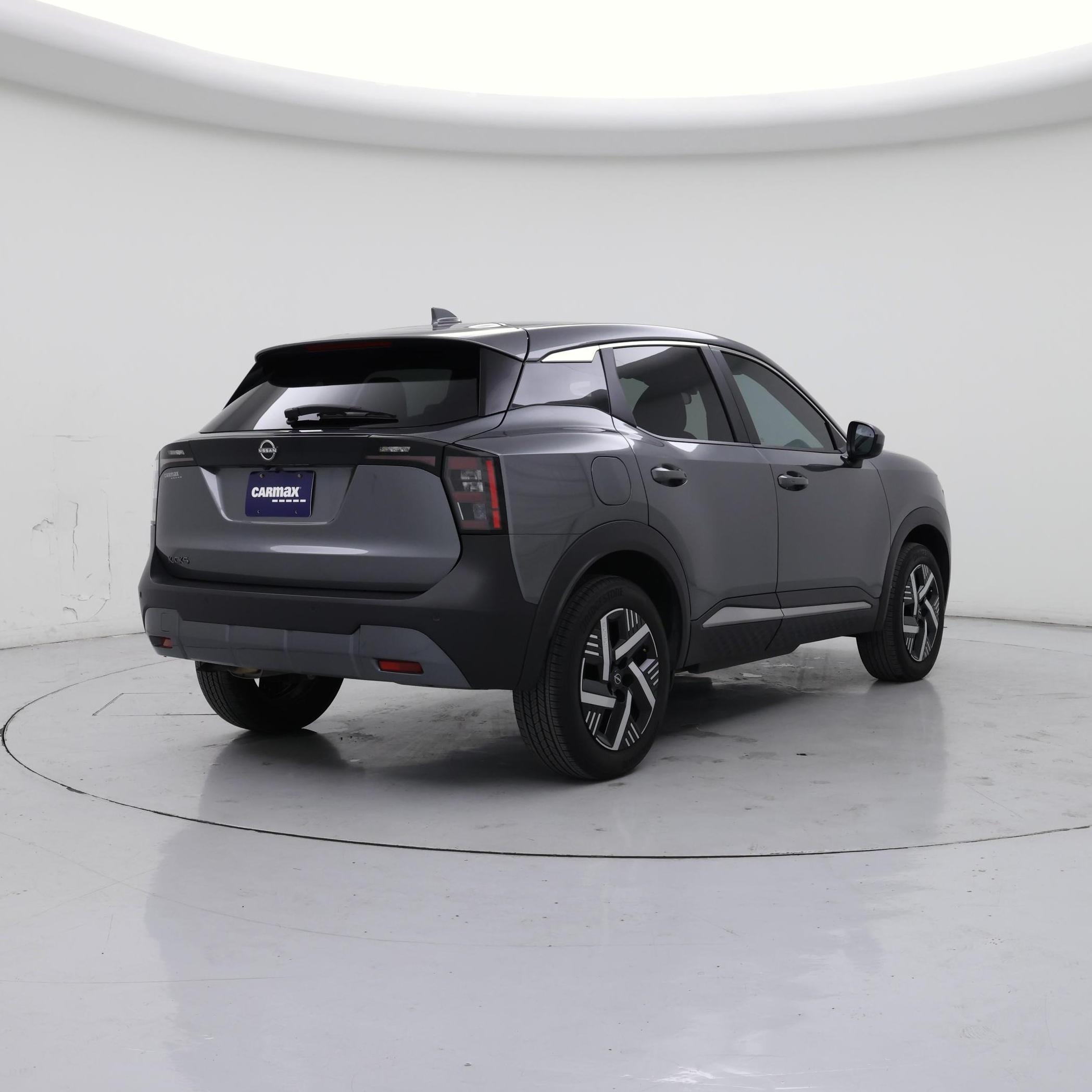 Thumbnail: 2025 Nissan Kicks - 8