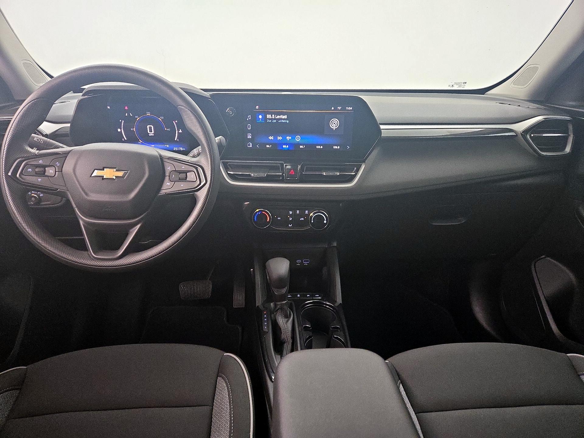 Thumbnail: 2025 Chevrolet TrailBlazer - 8