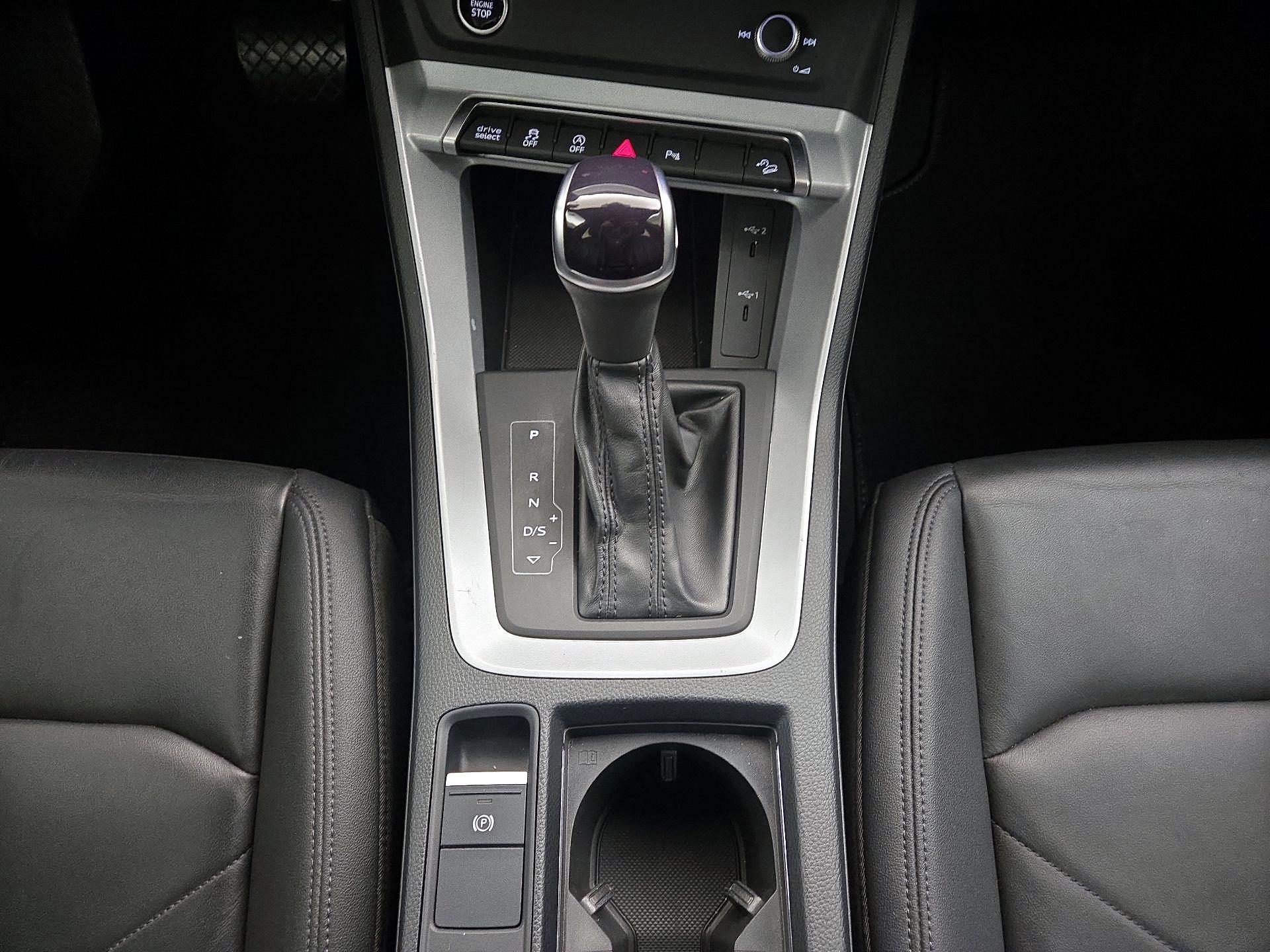 Thumbnail: 2023 Audi Q3 - 17