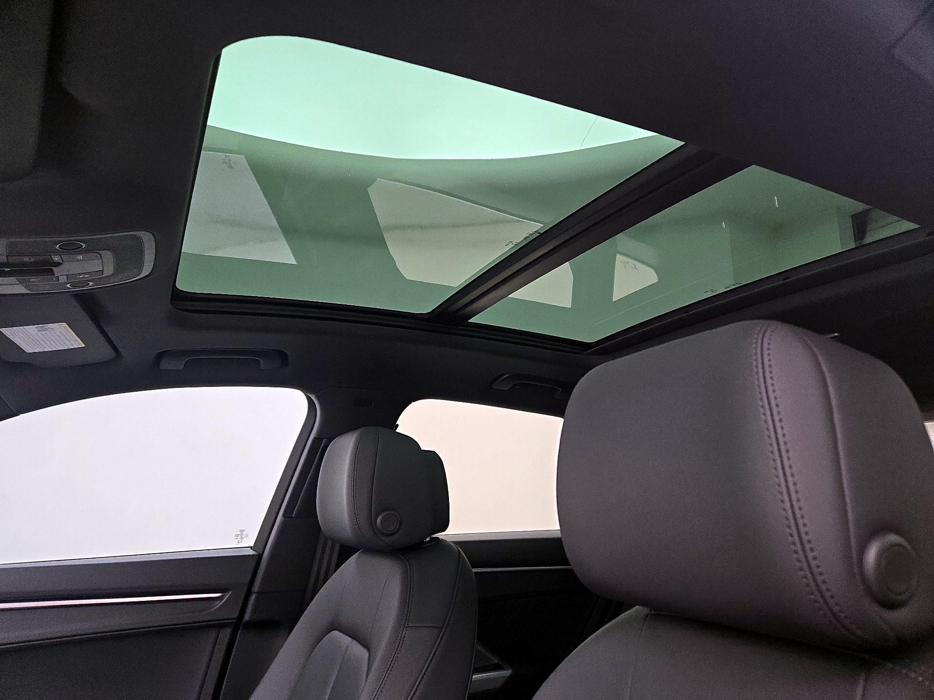 Thumbnail: 2023 Audi Q3 - 19