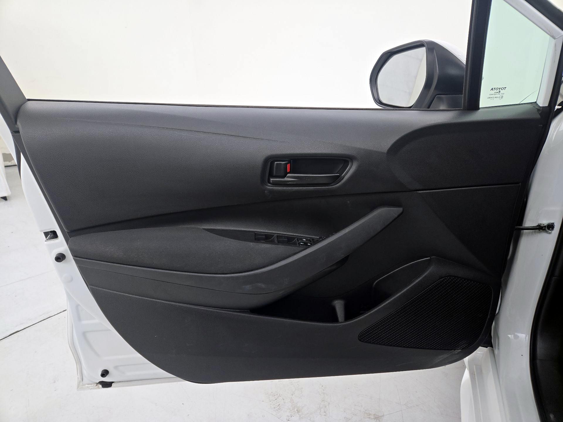 Thumbnail: 2024 Toyota Corolla - 12