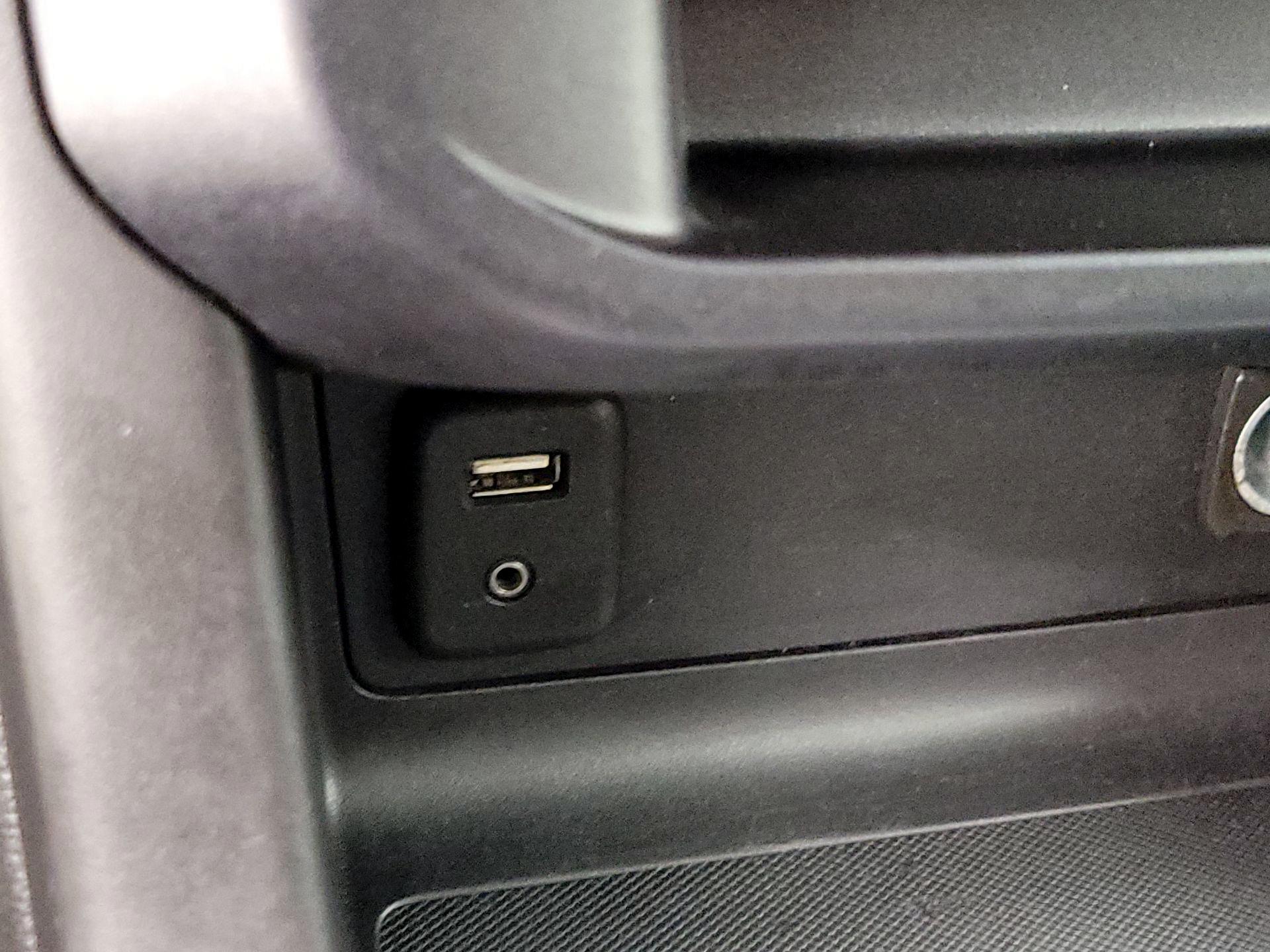 Thumbnail: 2018 Chevrolet Colorado - 18