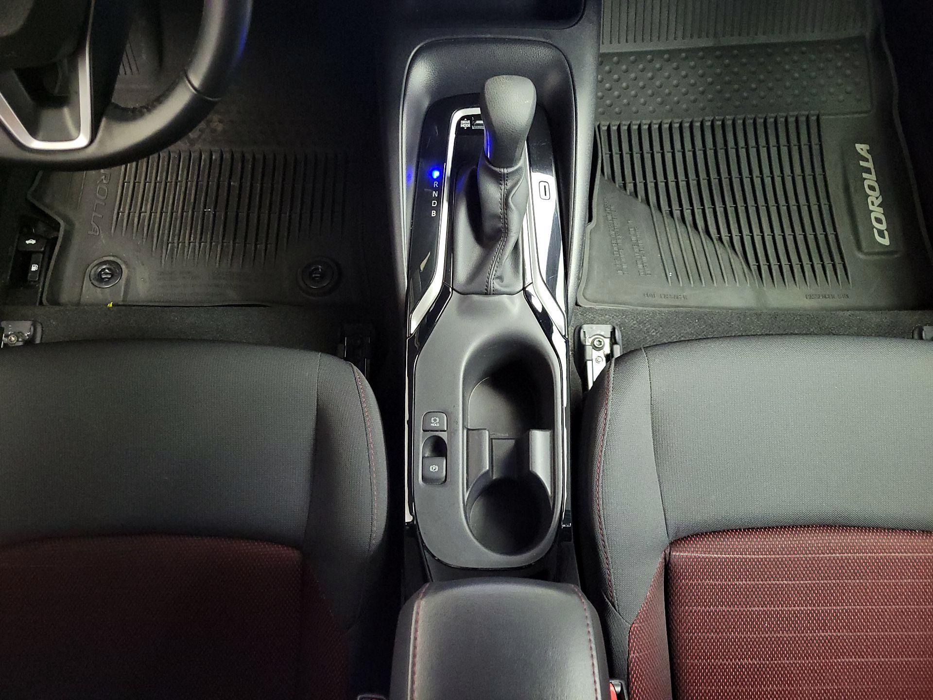 Thumbnail: 2025 Toyota Corolla - 18