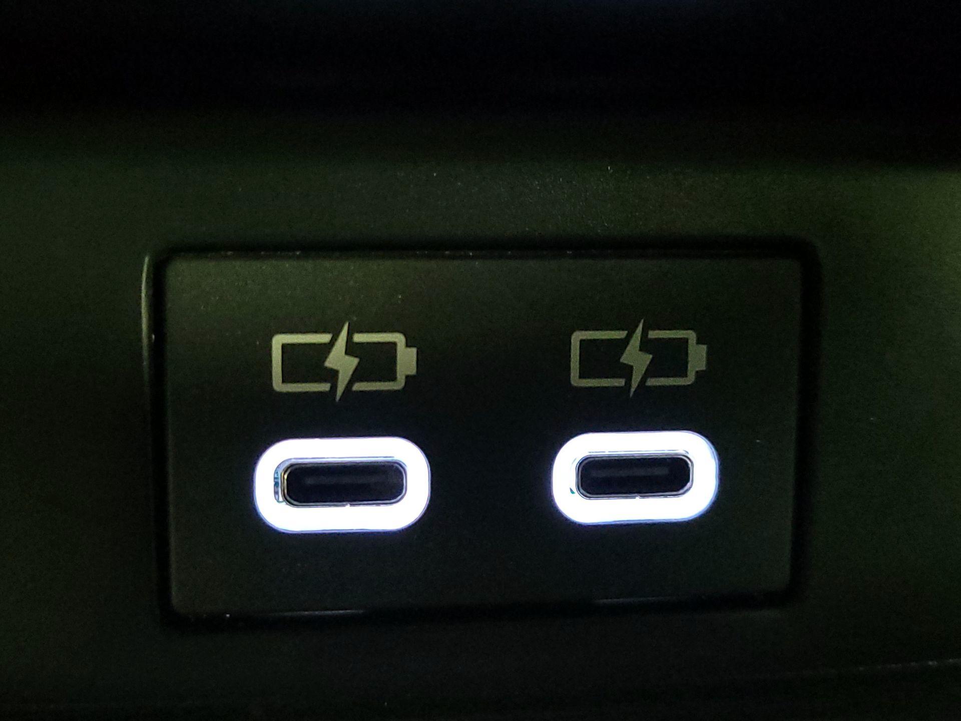 Thumbnail: 2025 Toyota Corolla - 19