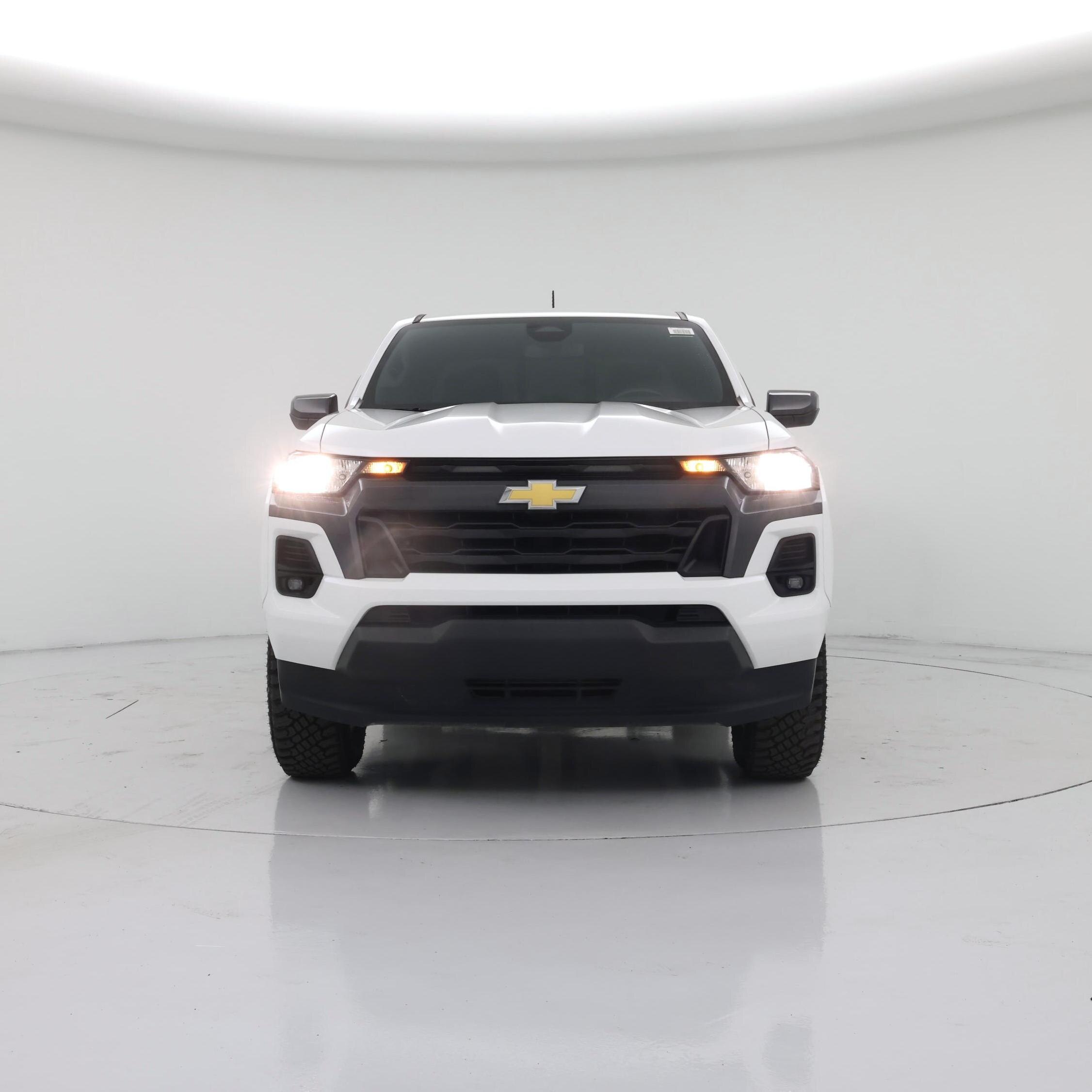 Thumbnail: 2023 Chevrolet Colorado - 5