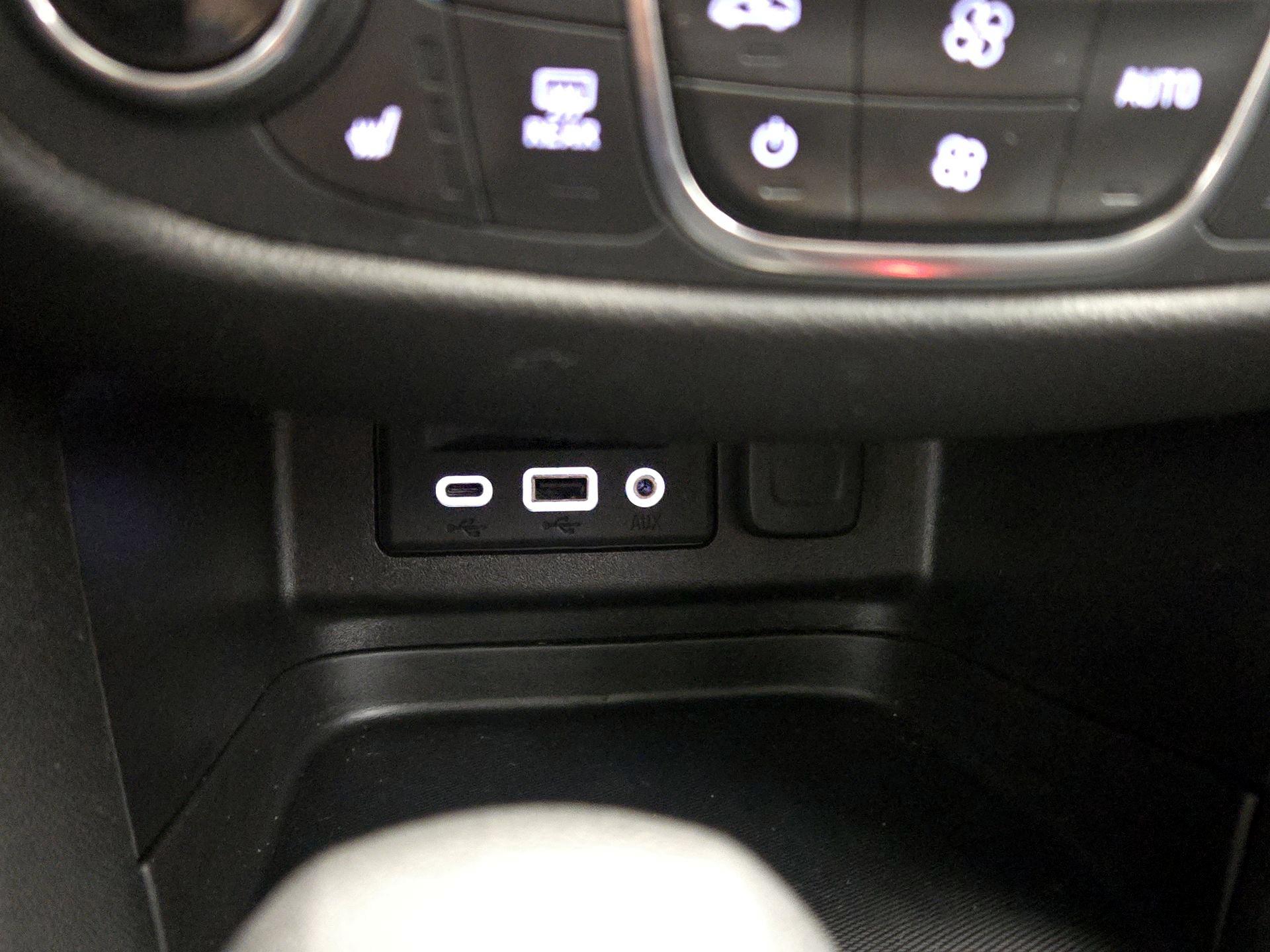 Thumbnail: 2023 Chevrolet Equinox - 19