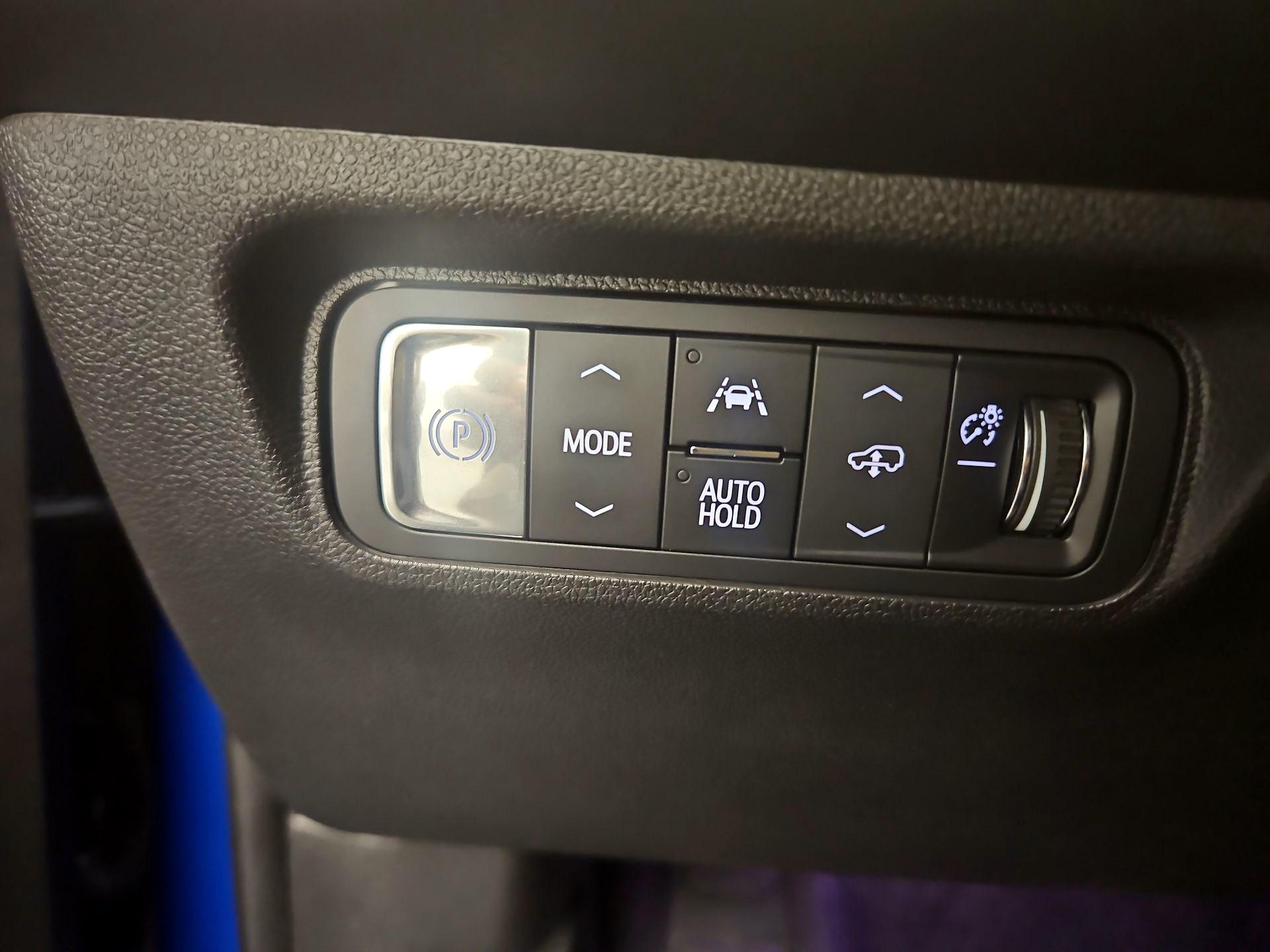 Thumbnail: 2024 Acura ZDX - 13