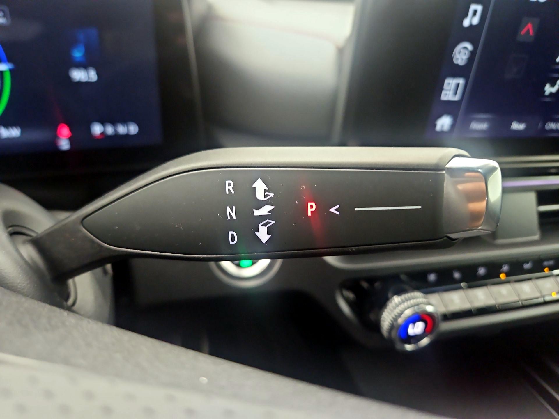 Thumbnail: 2024 Acura ZDX - 18