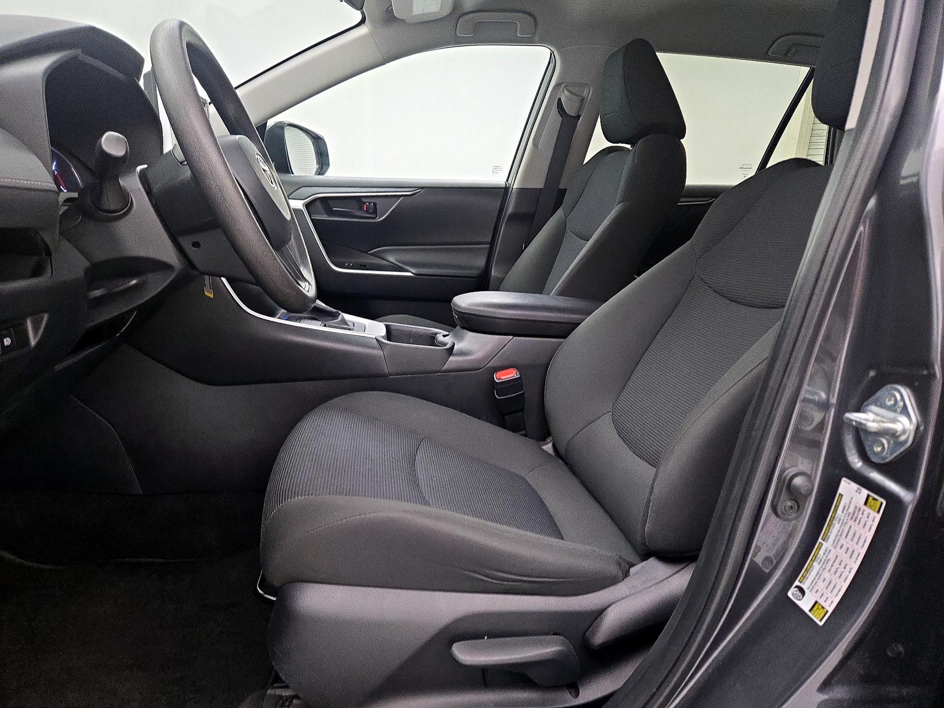 Thumbnail: 2024 Toyota RAV4 - 11