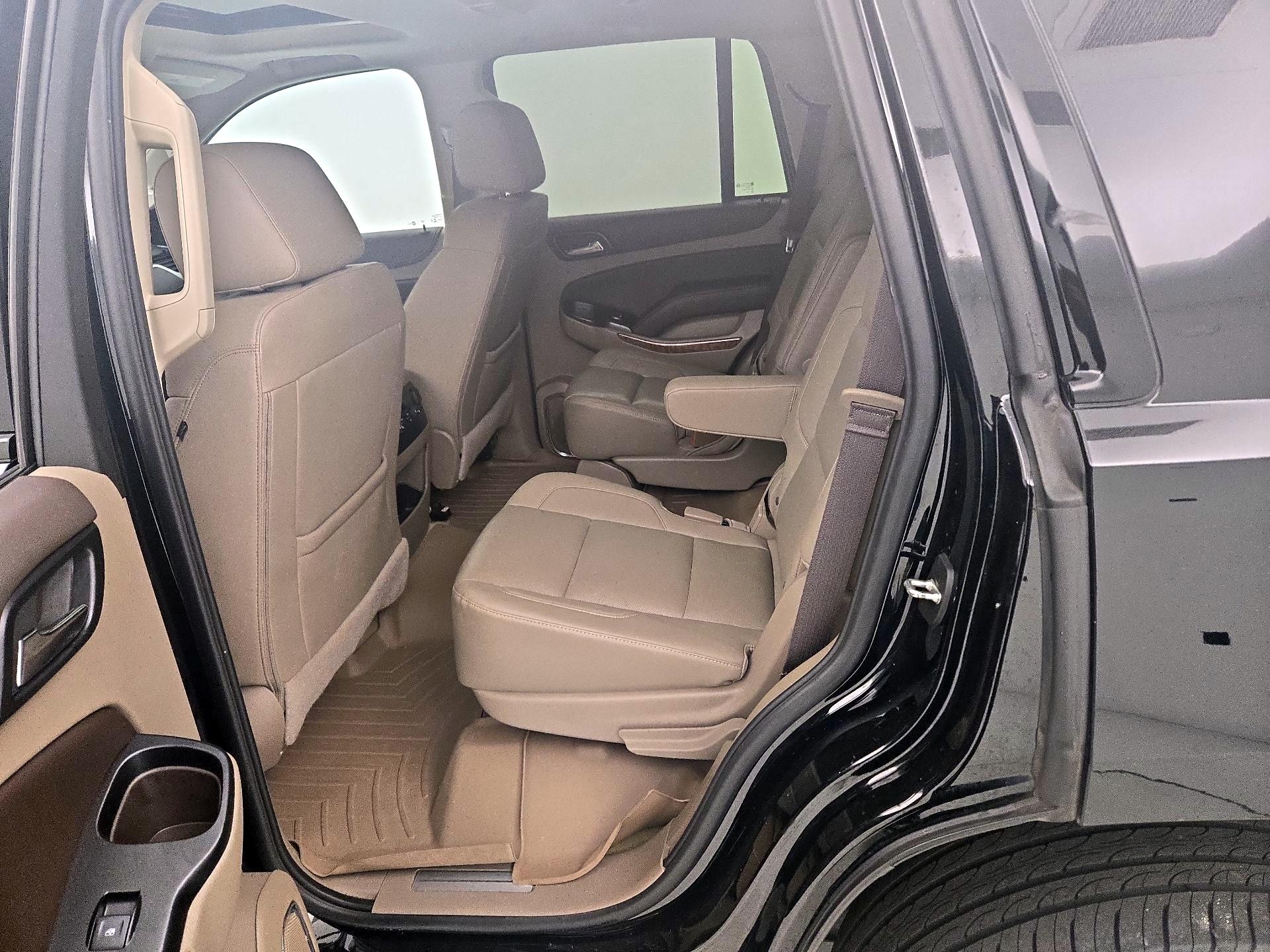 Thumbnail: 2019 Chevrolet Tahoe - 20