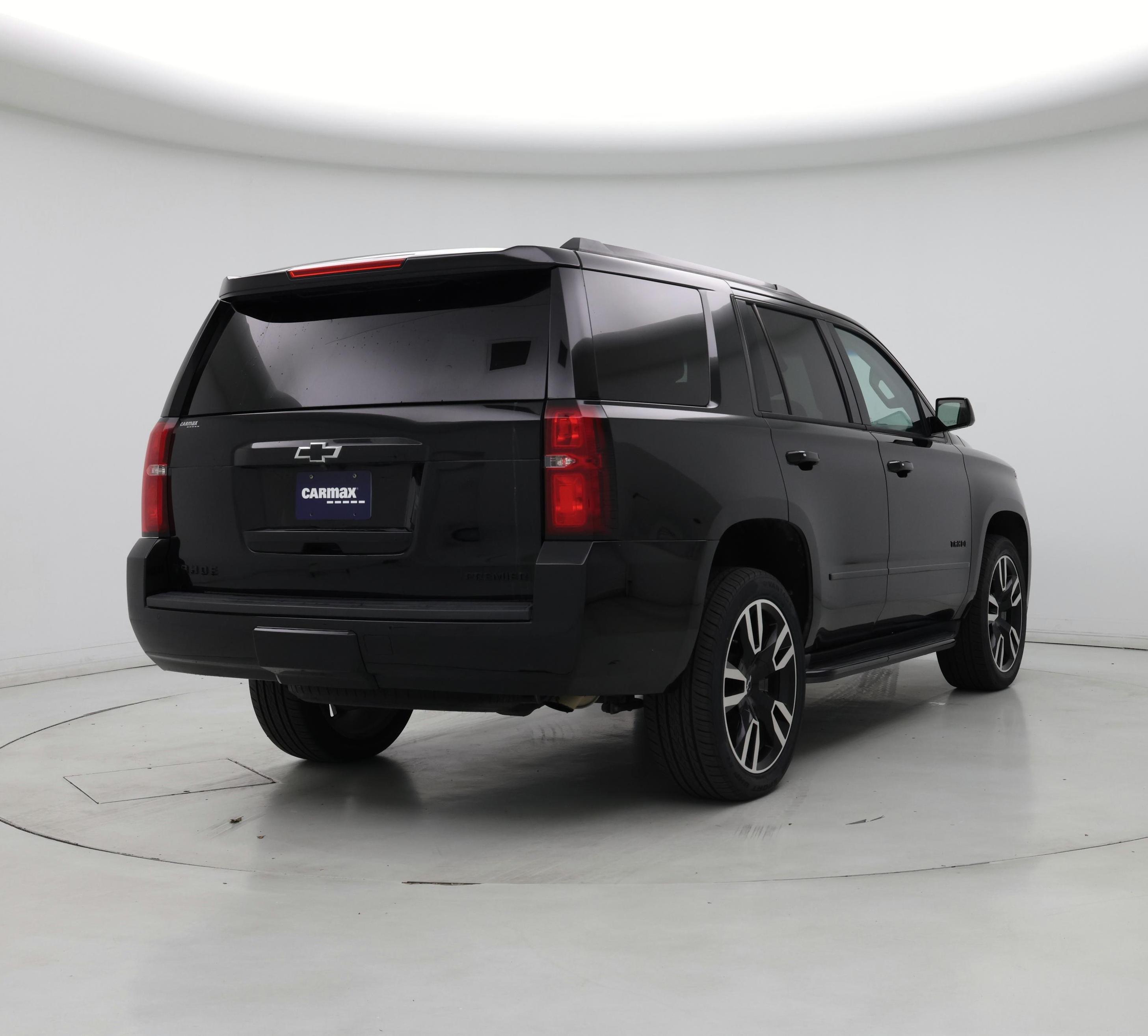Thumbnail: 2019 Chevrolet Tahoe - 8