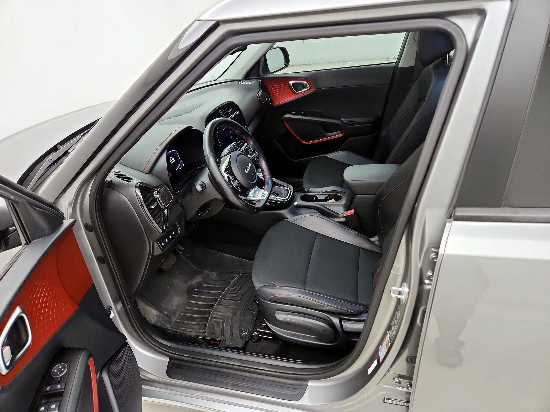 Thumbnail: 2023 Kia Soul - 11