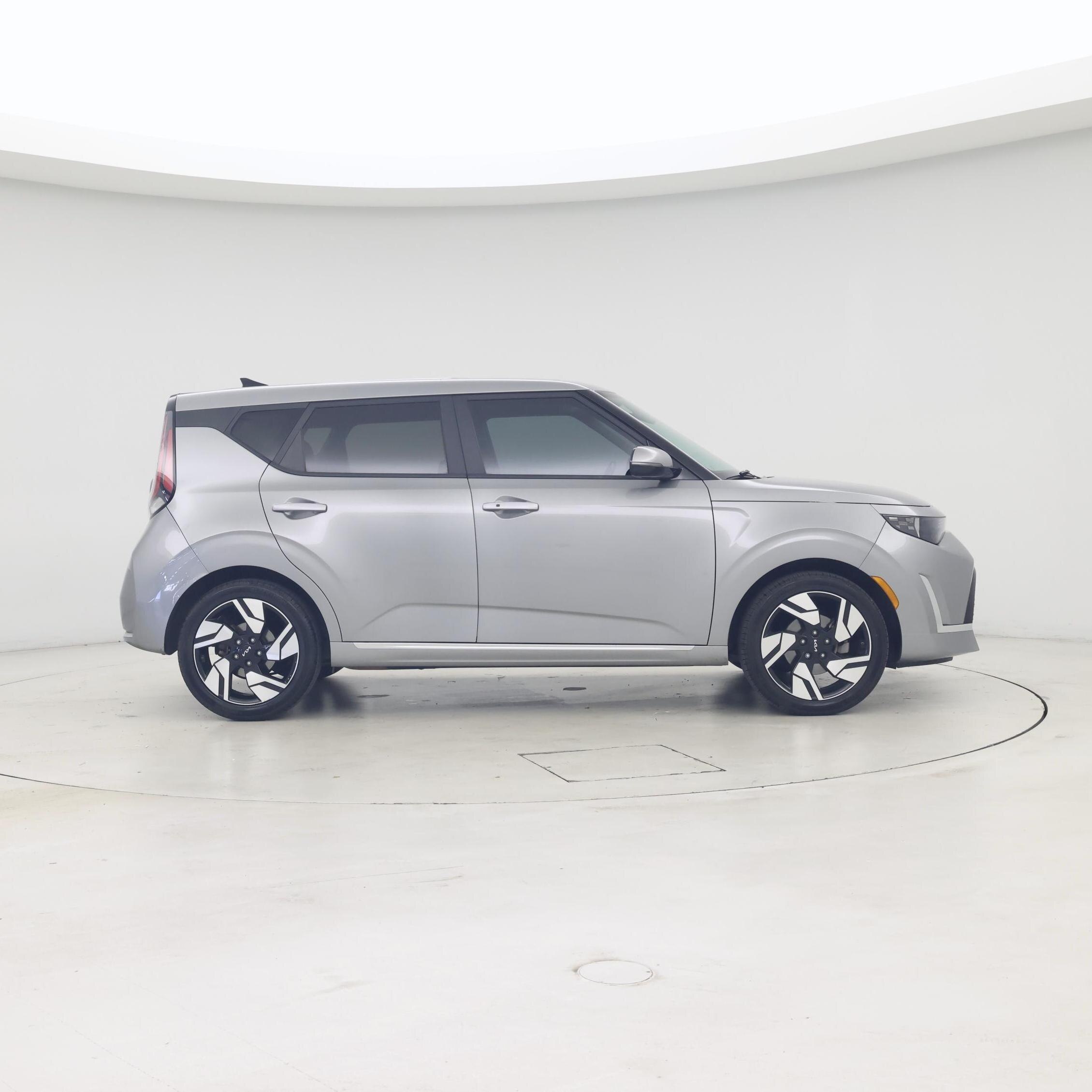 Thumbnail: 2023 Kia Soul - 7