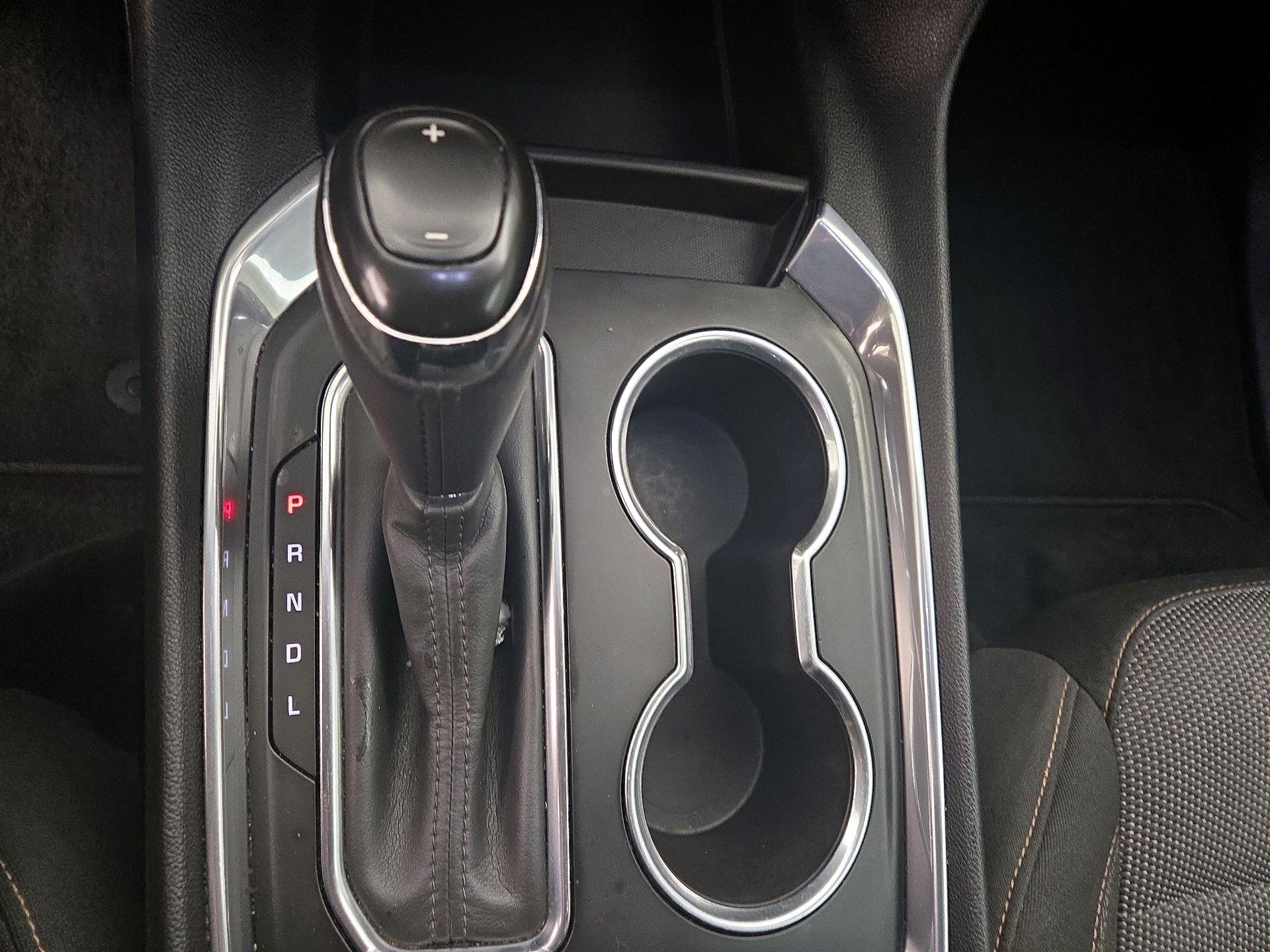 Thumbnail: 2020 Chevrolet Traverse - 17