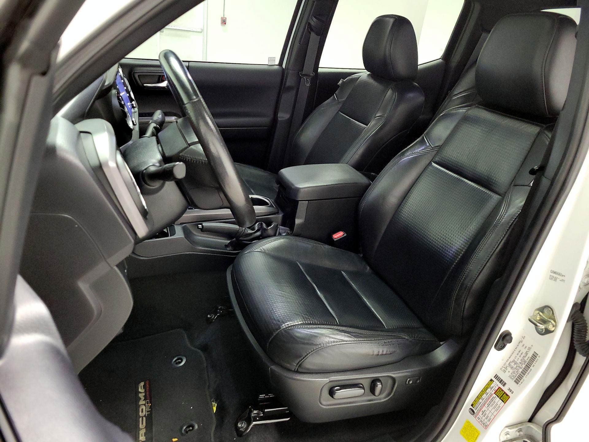 Thumbnail: 2021 Toyota Tacoma - 11