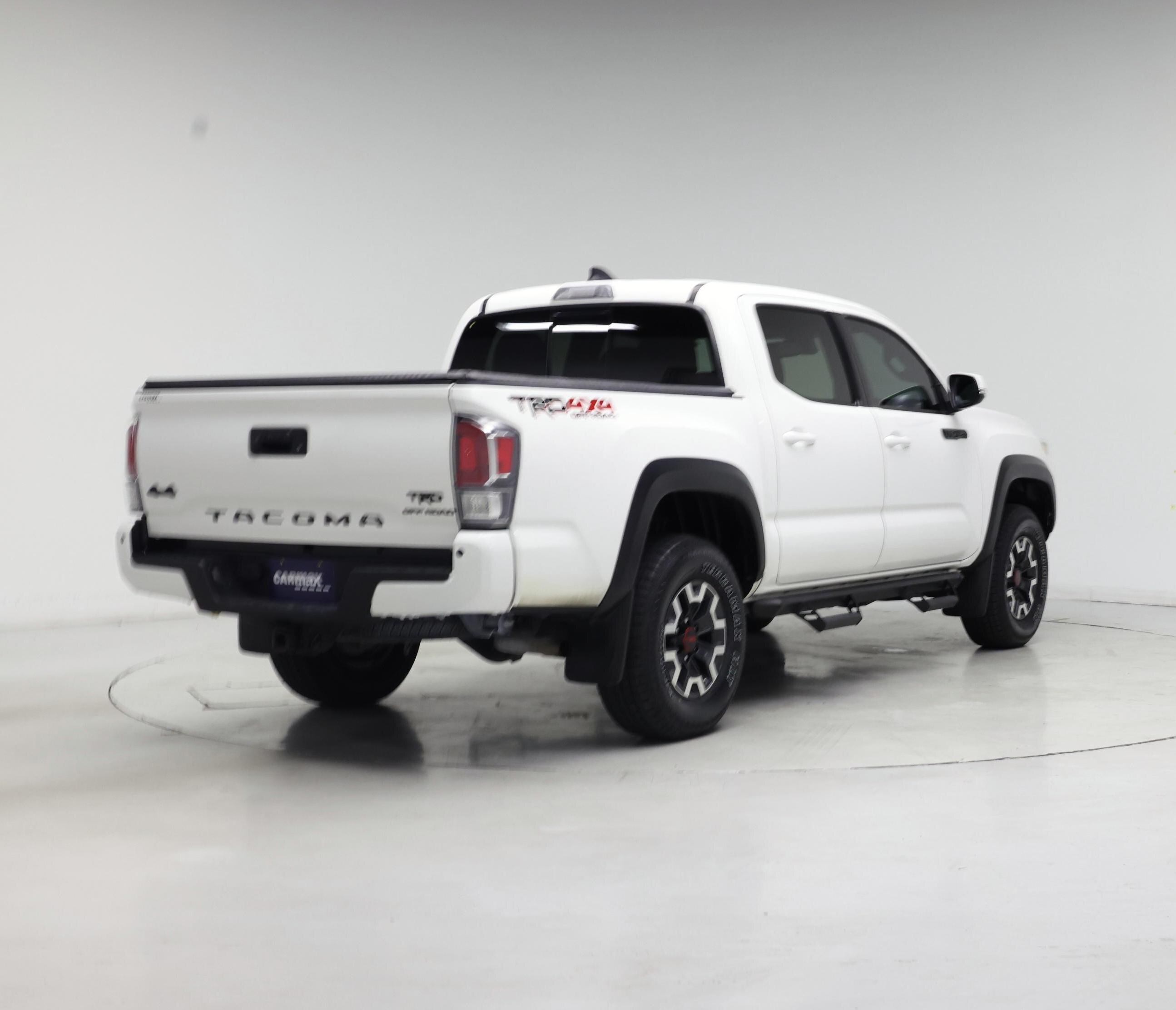 Thumbnail: 2021 Toyota Tacoma - 8