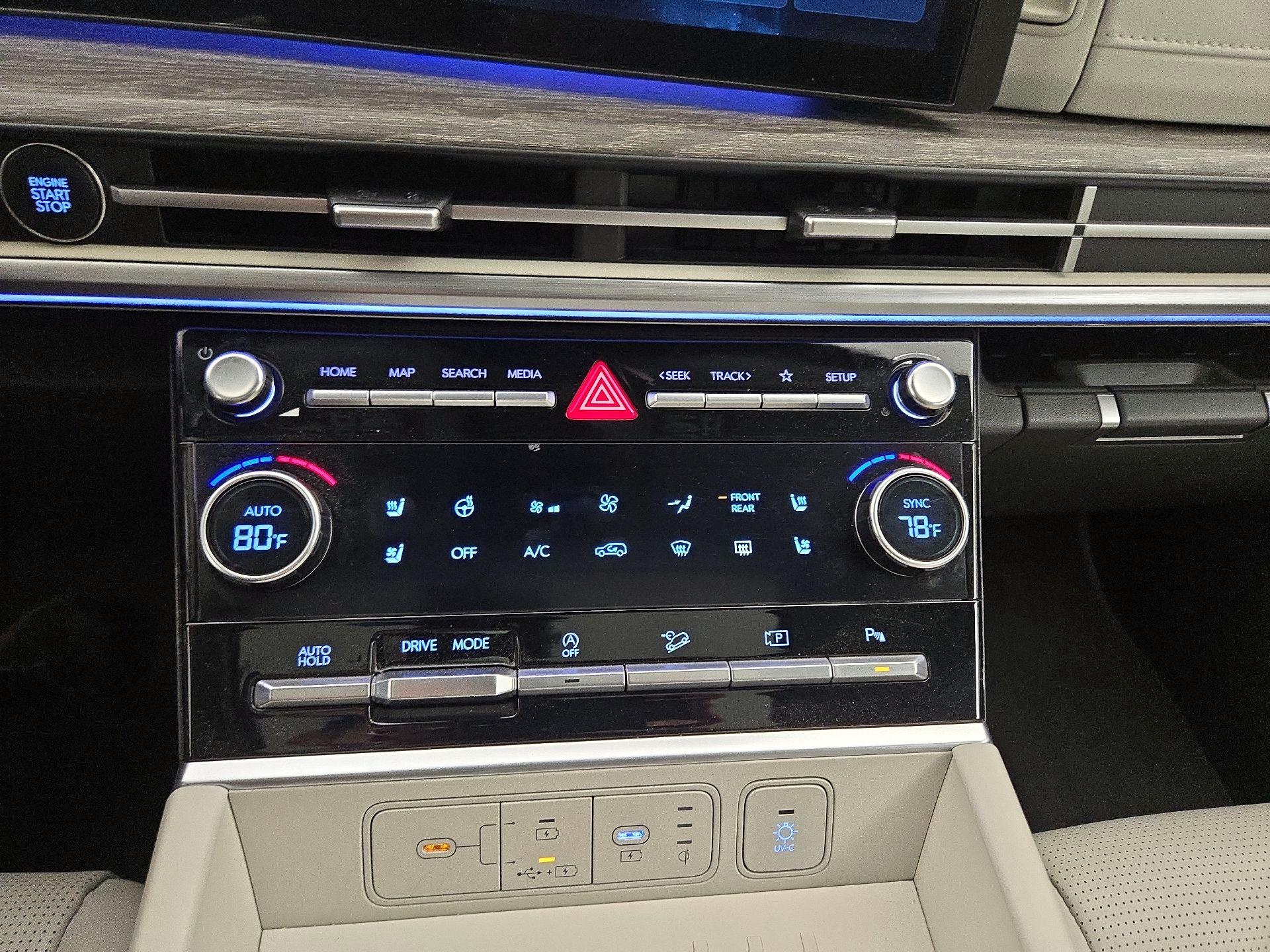 Thumbnail: 2025 Hyundai Santa Fe - 17