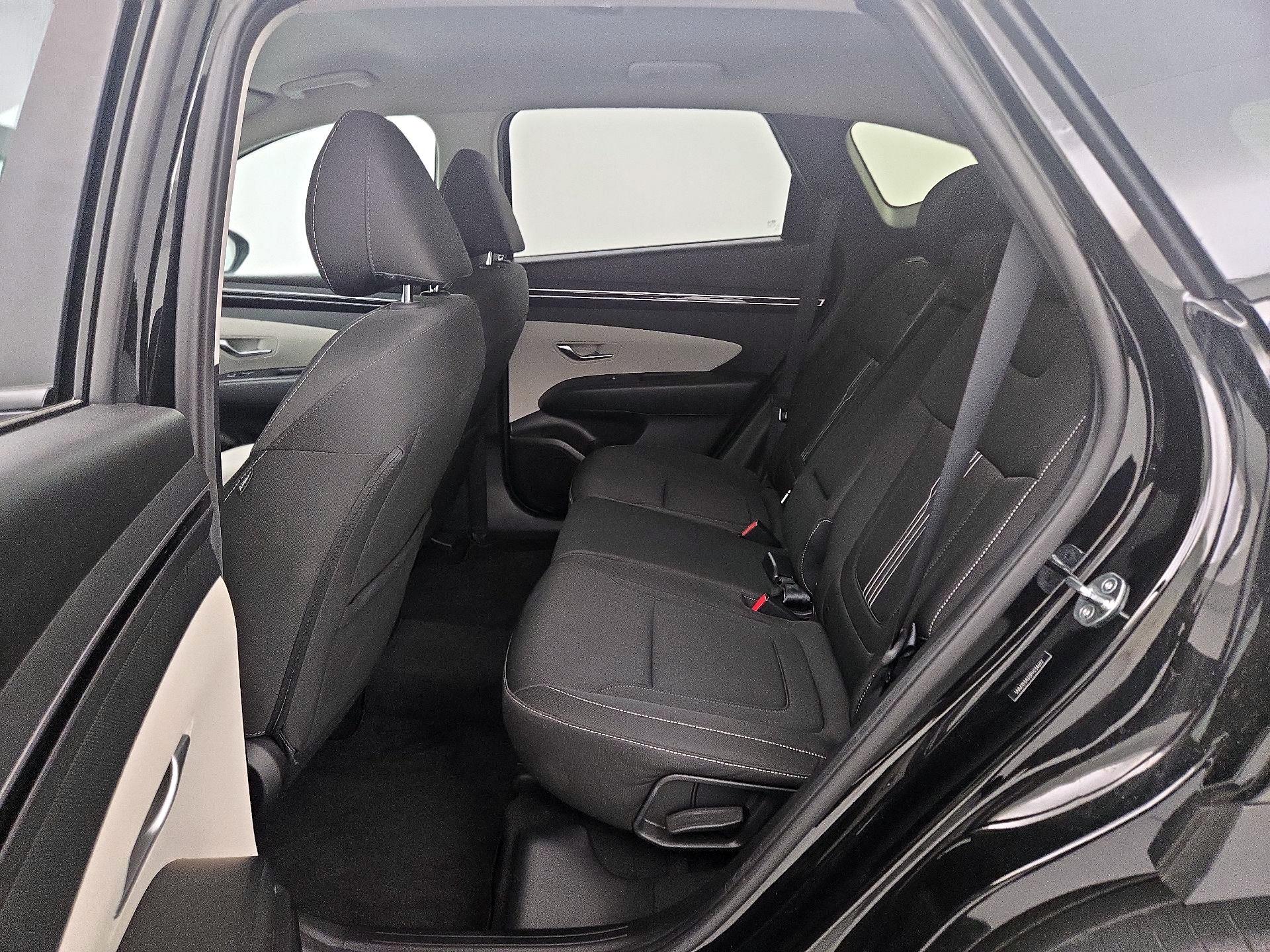 Thumbnail: 2023 Hyundai Tucson - 19