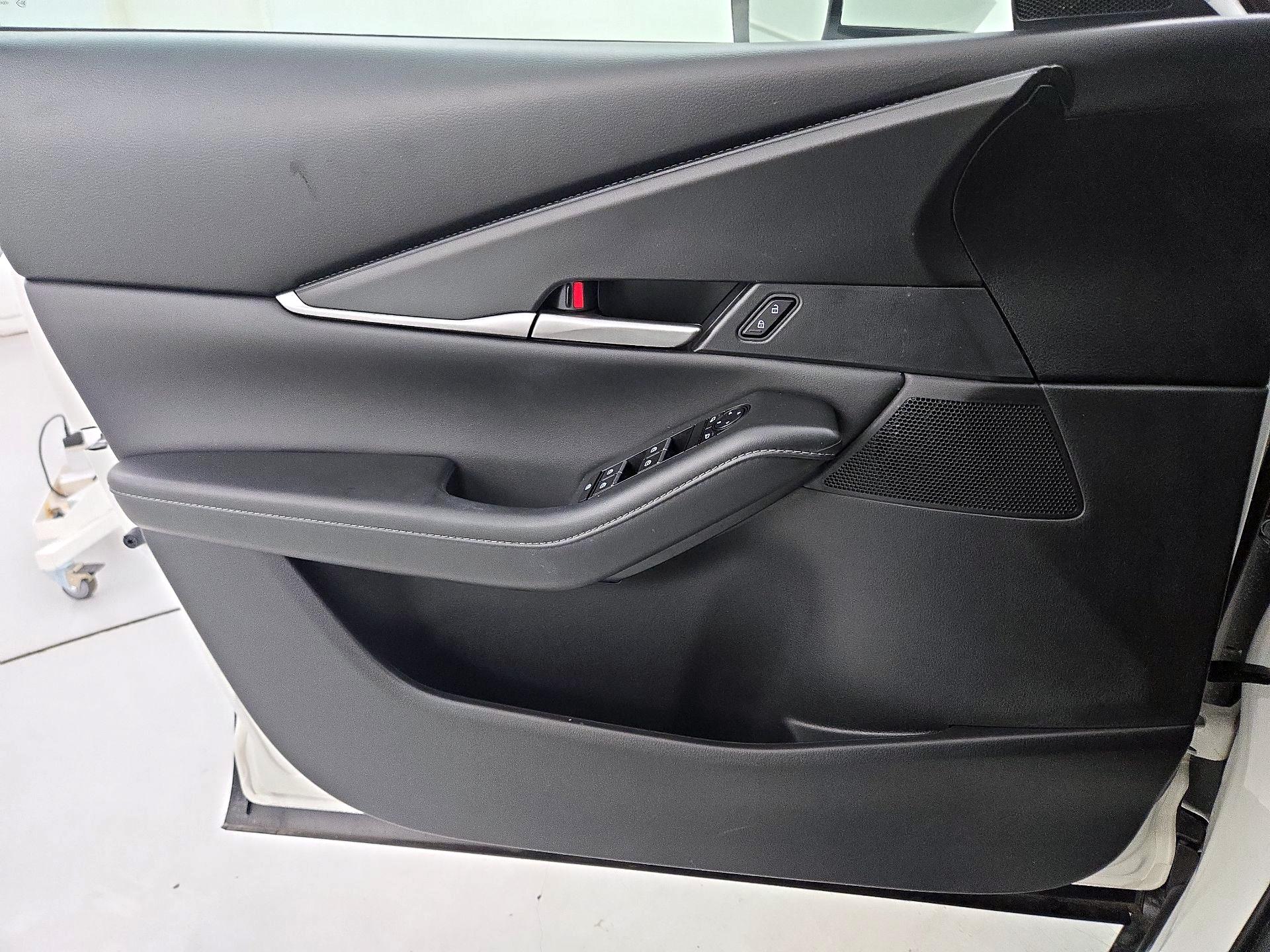 Thumbnail: 2023 Mazda CX-30 - 12