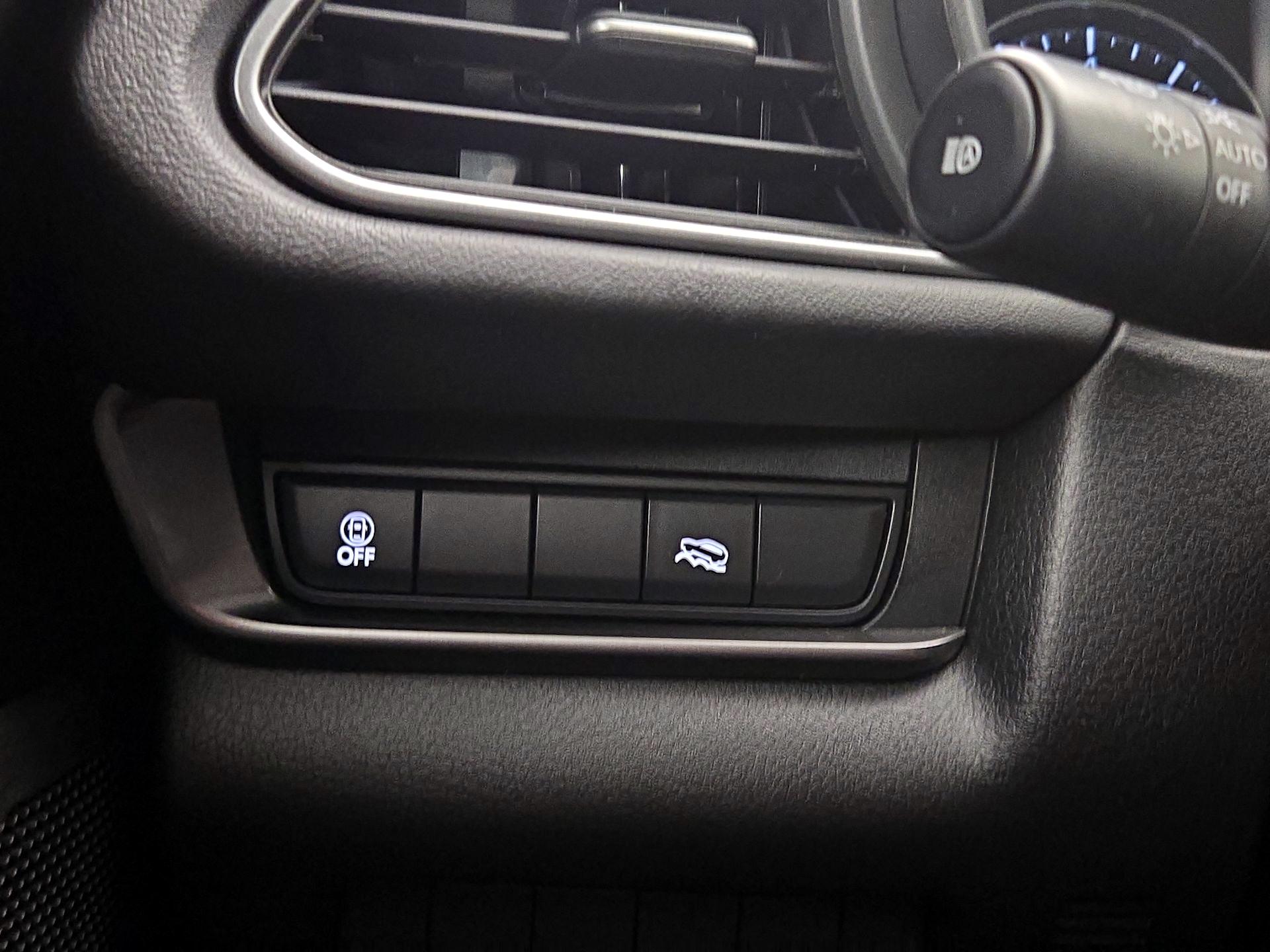 Thumbnail: 2023 Mazda CX-30 - 13