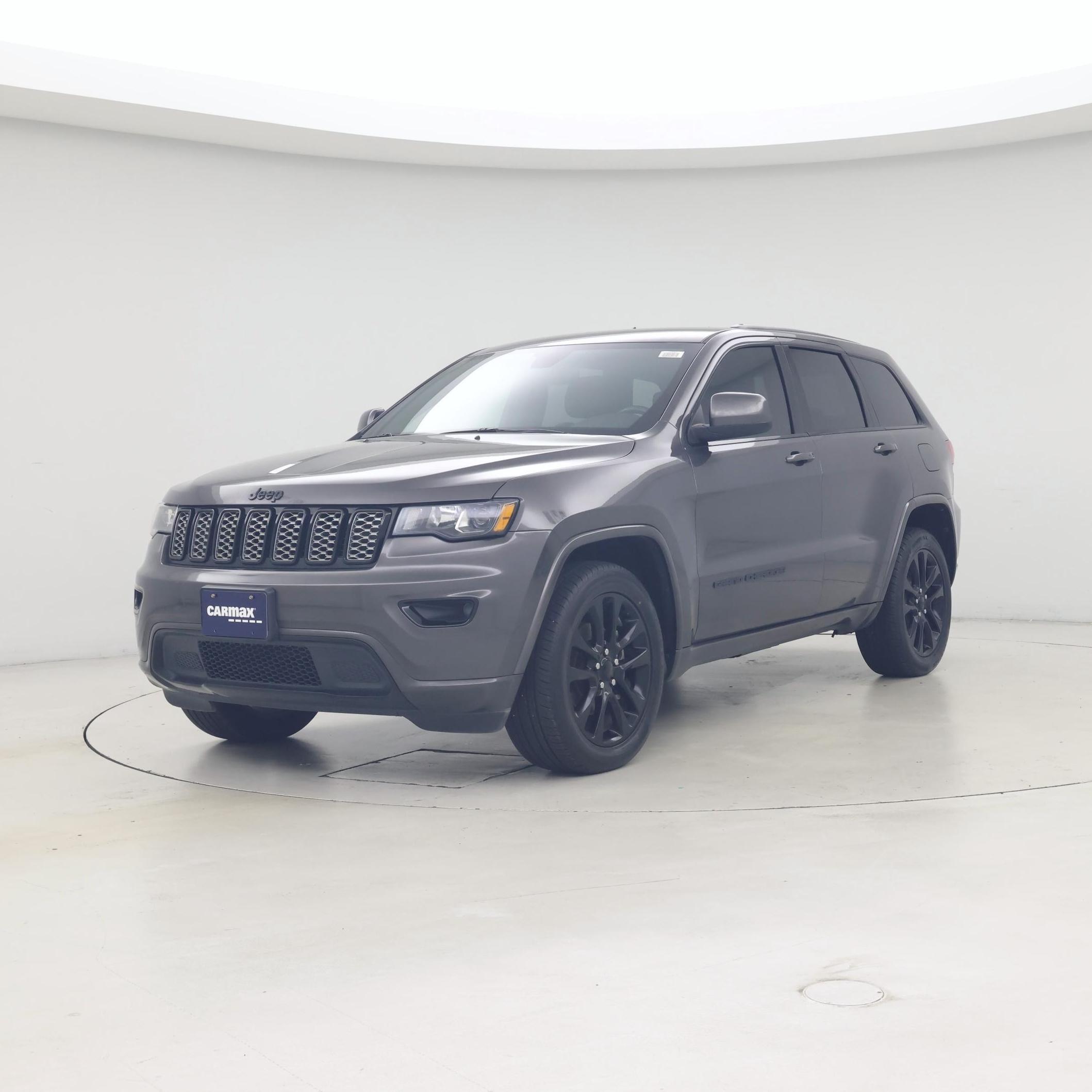 Thumbnail: 2020 Jeep Grand Cherokee - 4
