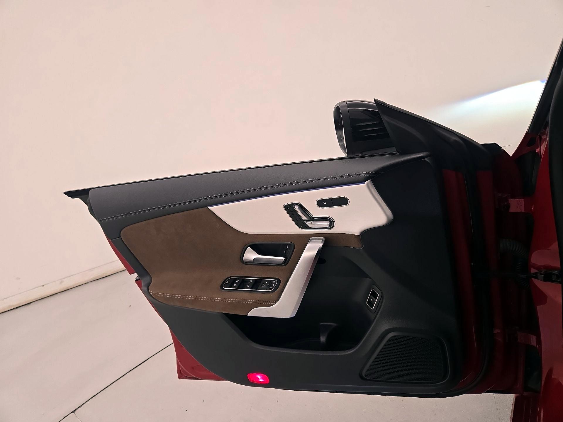 Thumbnail: 2024 Mercedes-Benz CLA - 12