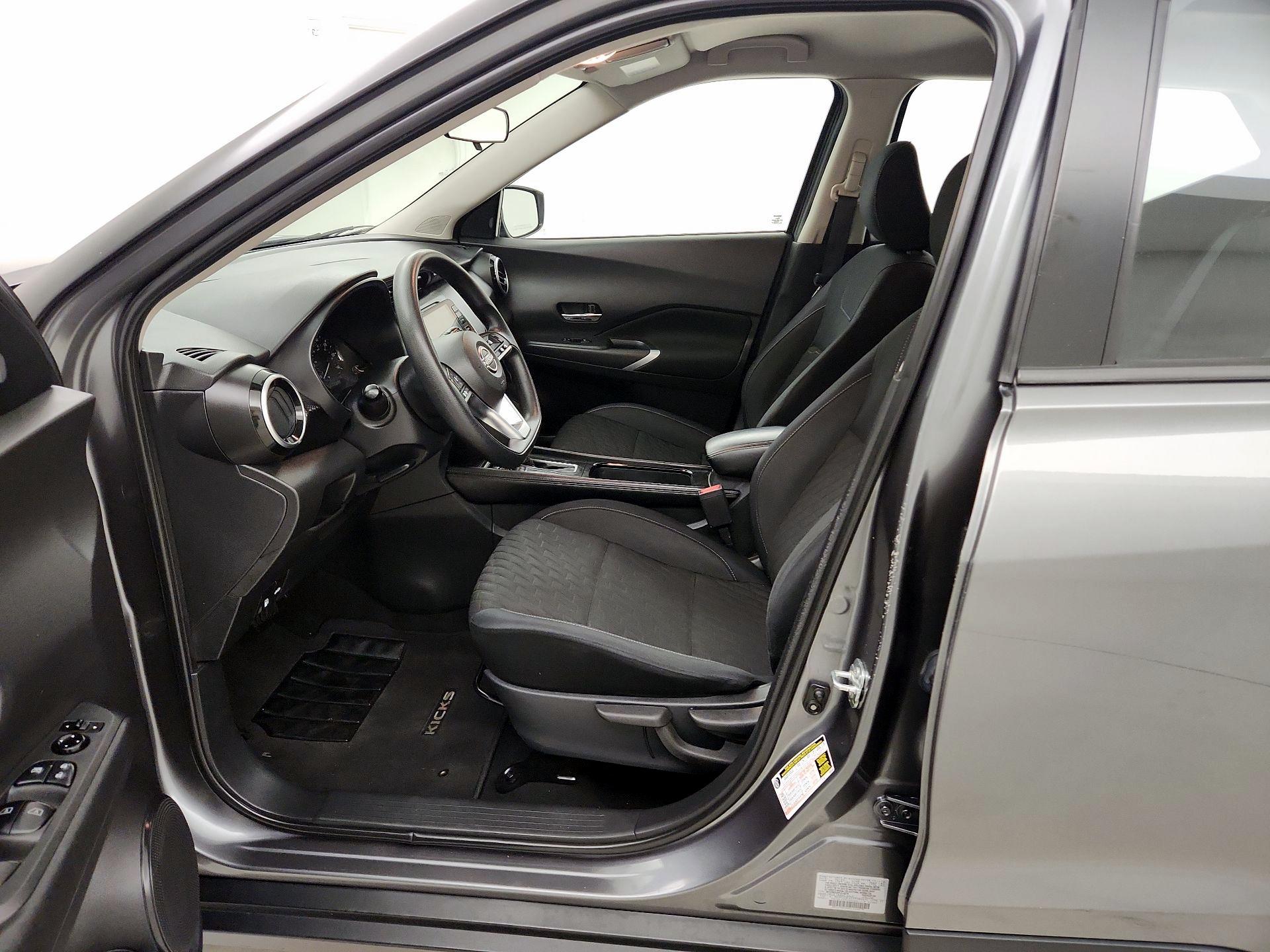 Thumbnail: 2023 Nissan Kicks - 11