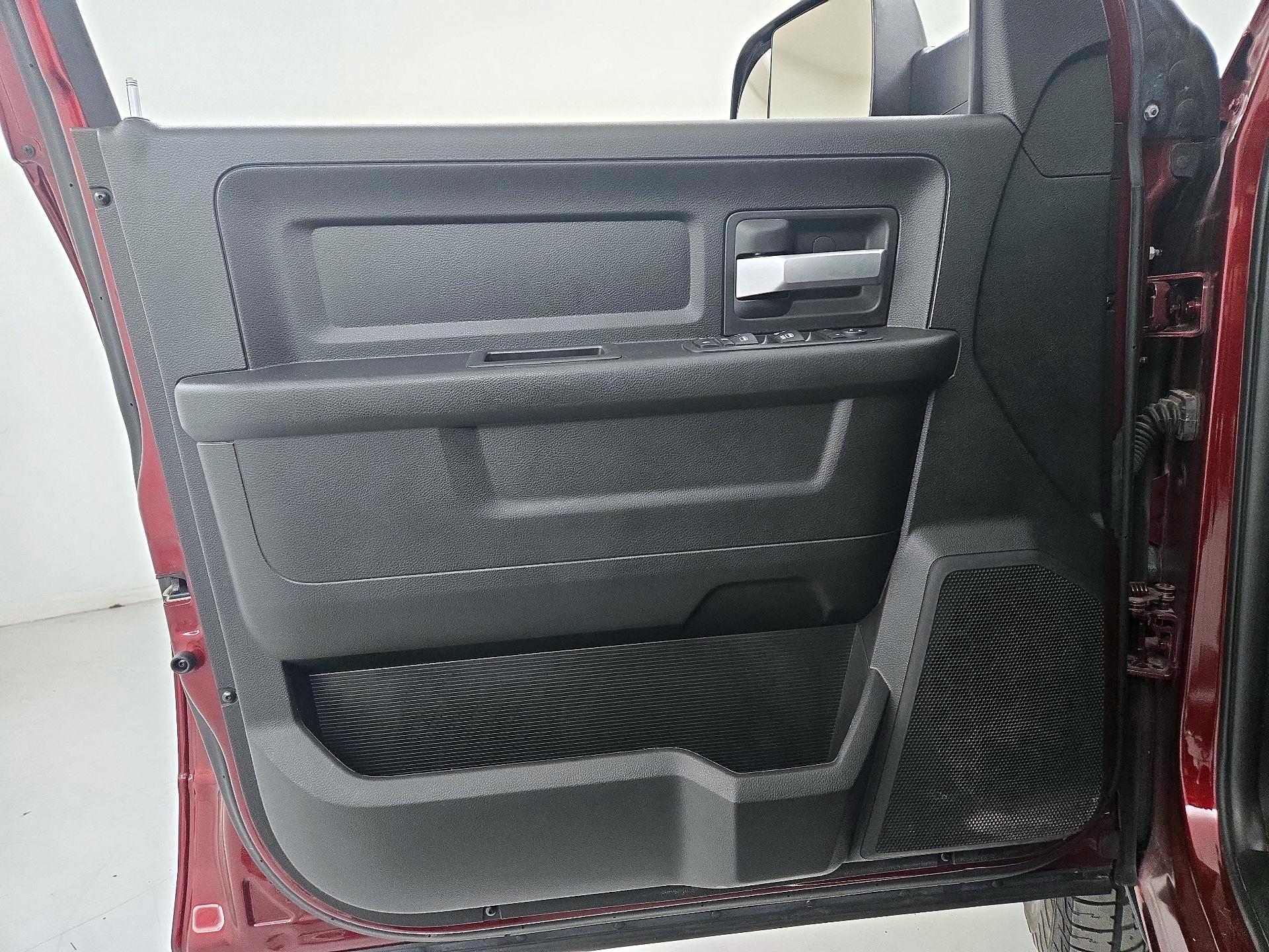 Thumbnail: 2019 RAM 3500 - 12