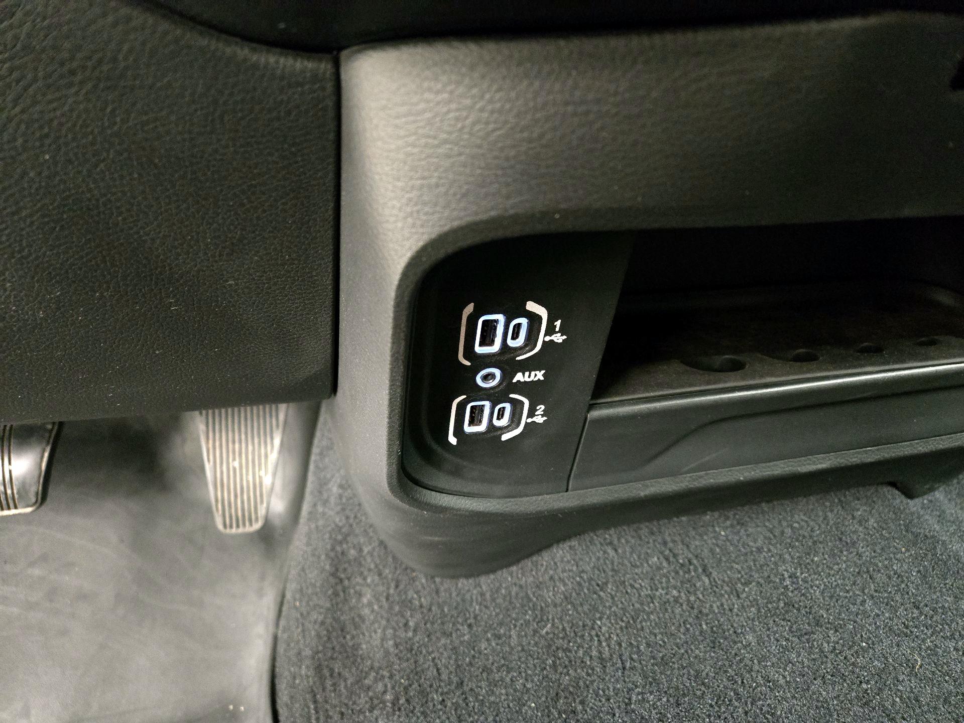 Thumbnail: 2019 RAM 3500 - 18