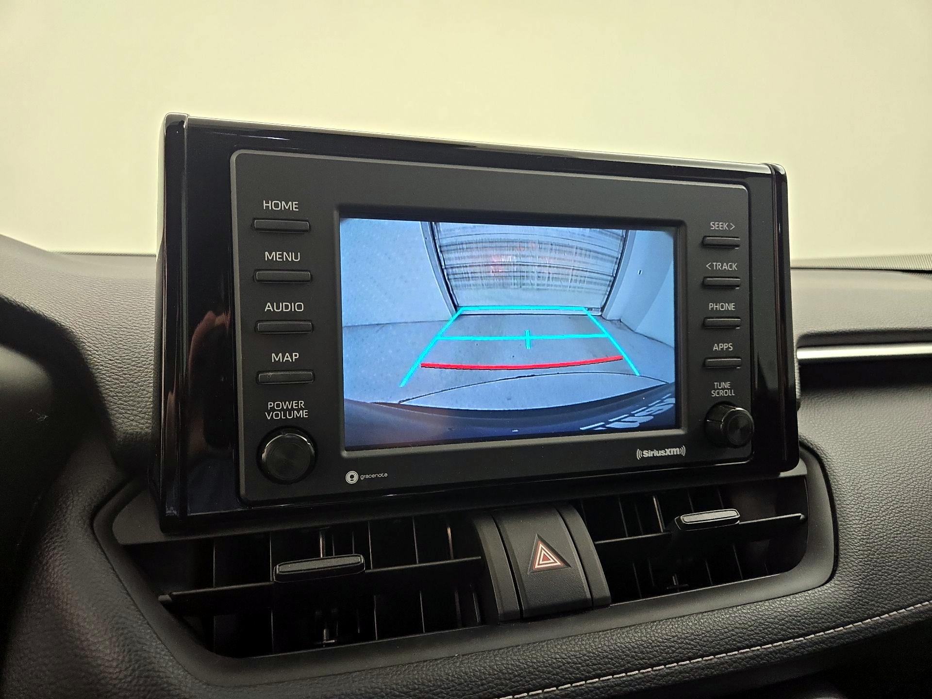 Thumbnail: 2022 Toyota RAV4 - 14