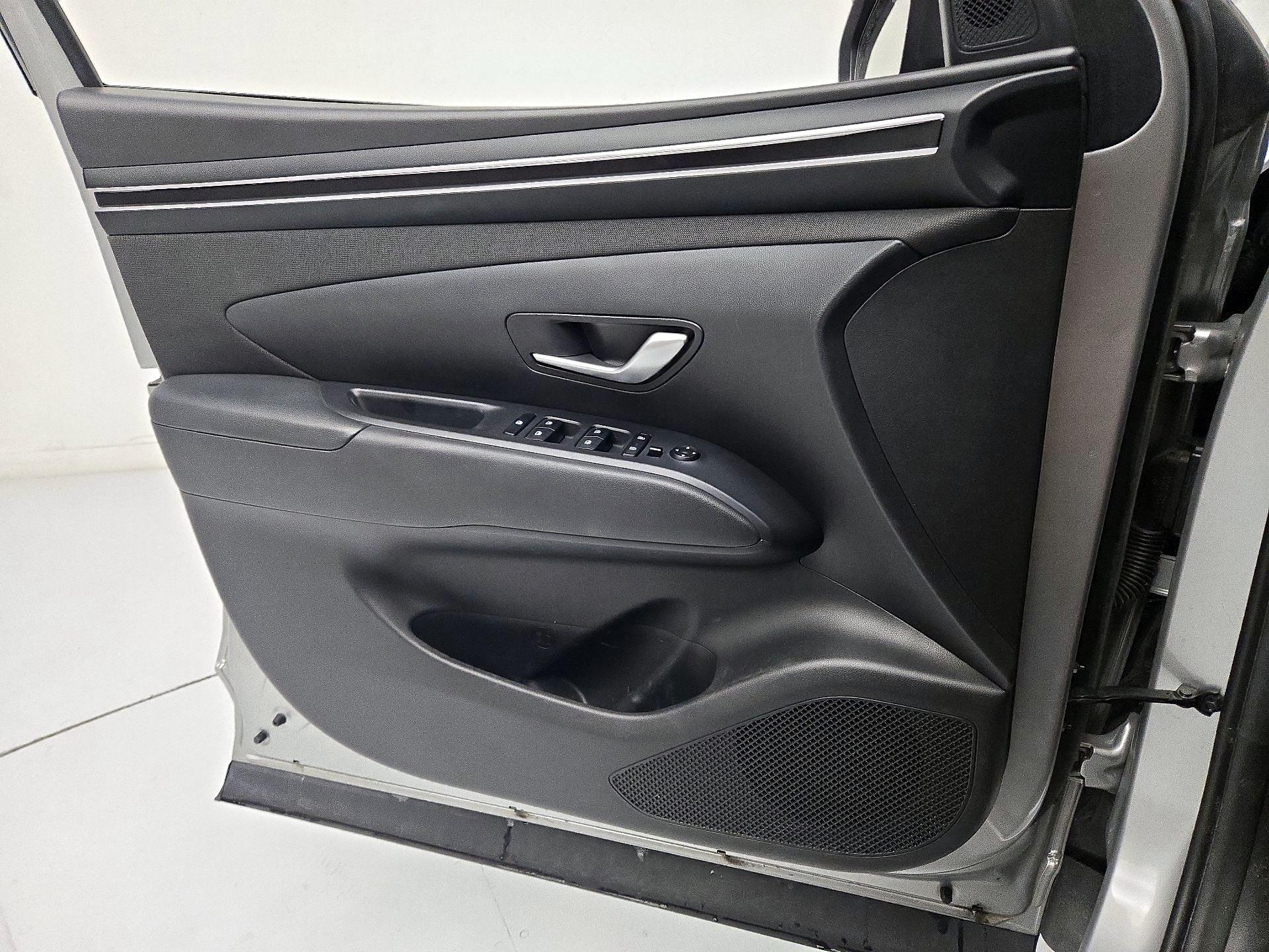 Thumbnail: 2023 Hyundai Tucson - 12