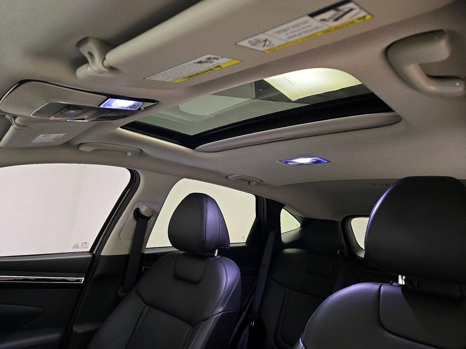 Thumbnail: 2023 Hyundai Tucson - 19