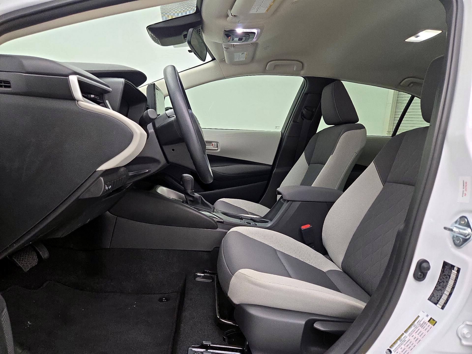 Thumbnail: 2025 Toyota Corolla - 11