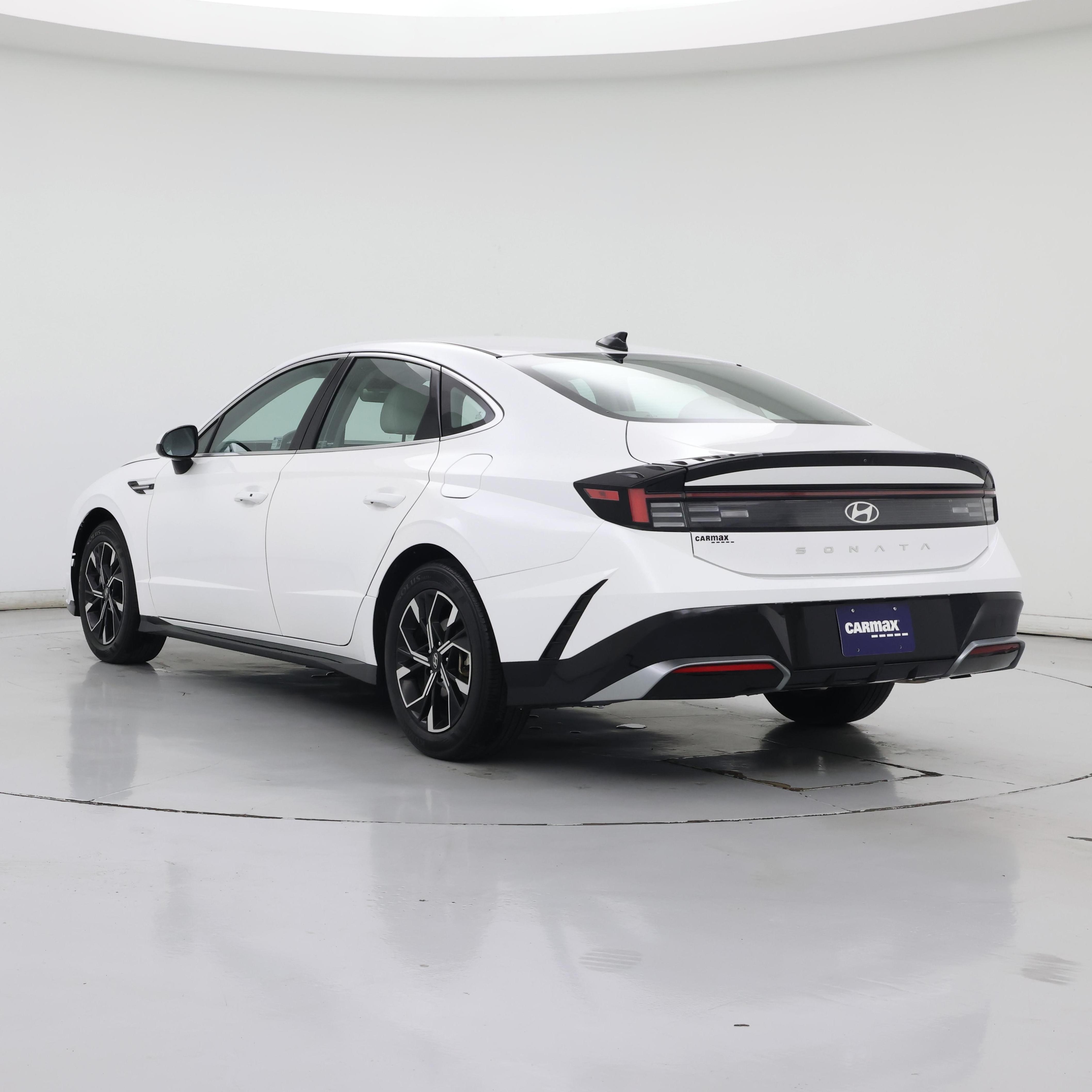 Thumbnail: 2025 Hyundai Sonata - 2