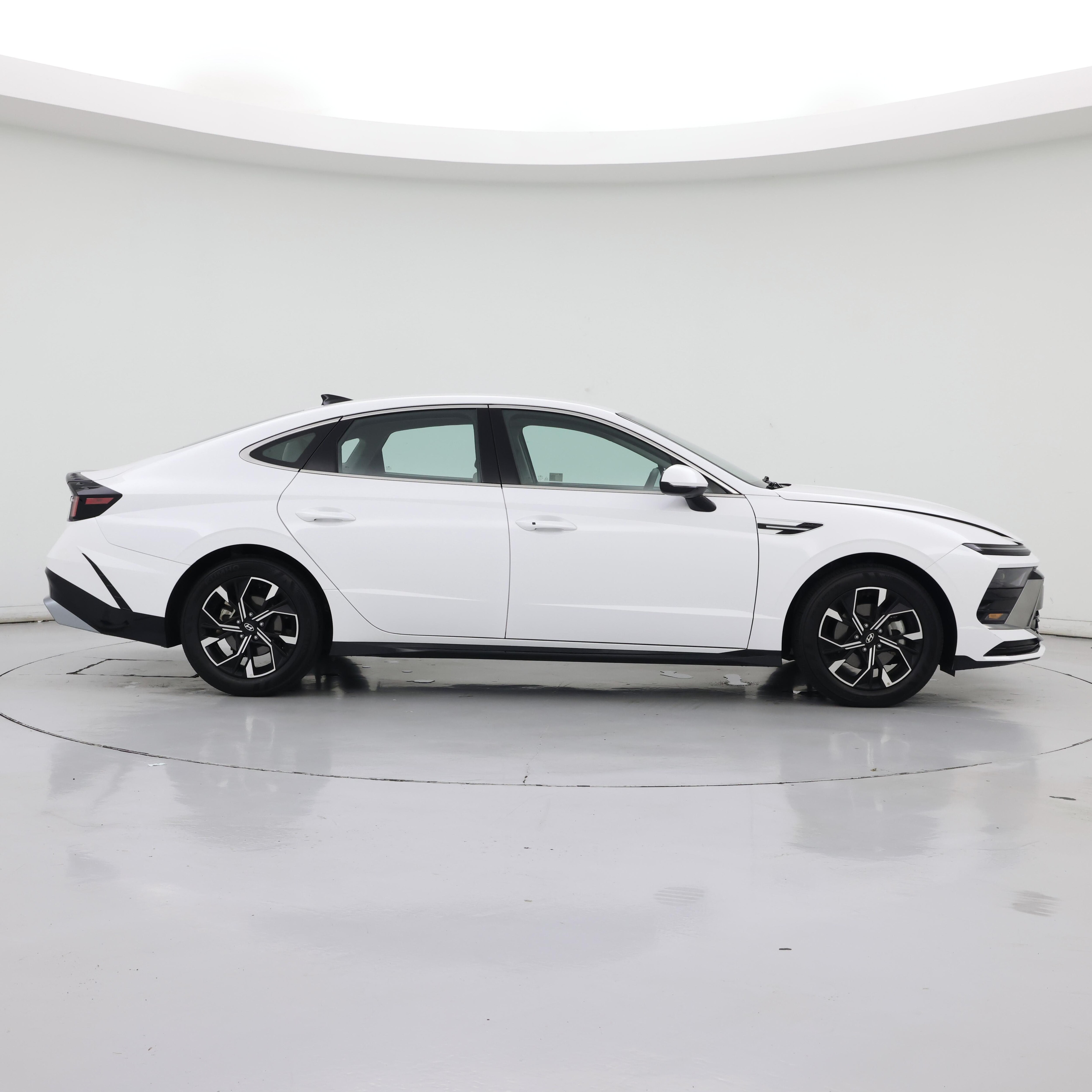 Thumbnail: 2025 Hyundai Sonata - 7