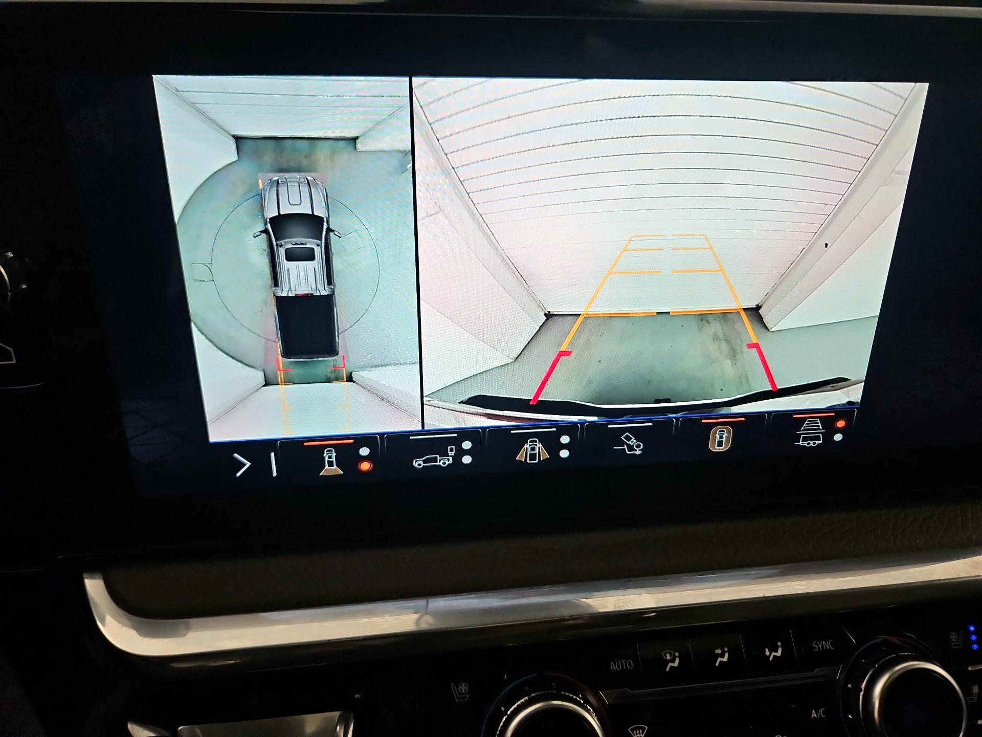 Thumbnail: 2025 GMC Sierra 2500 - 14