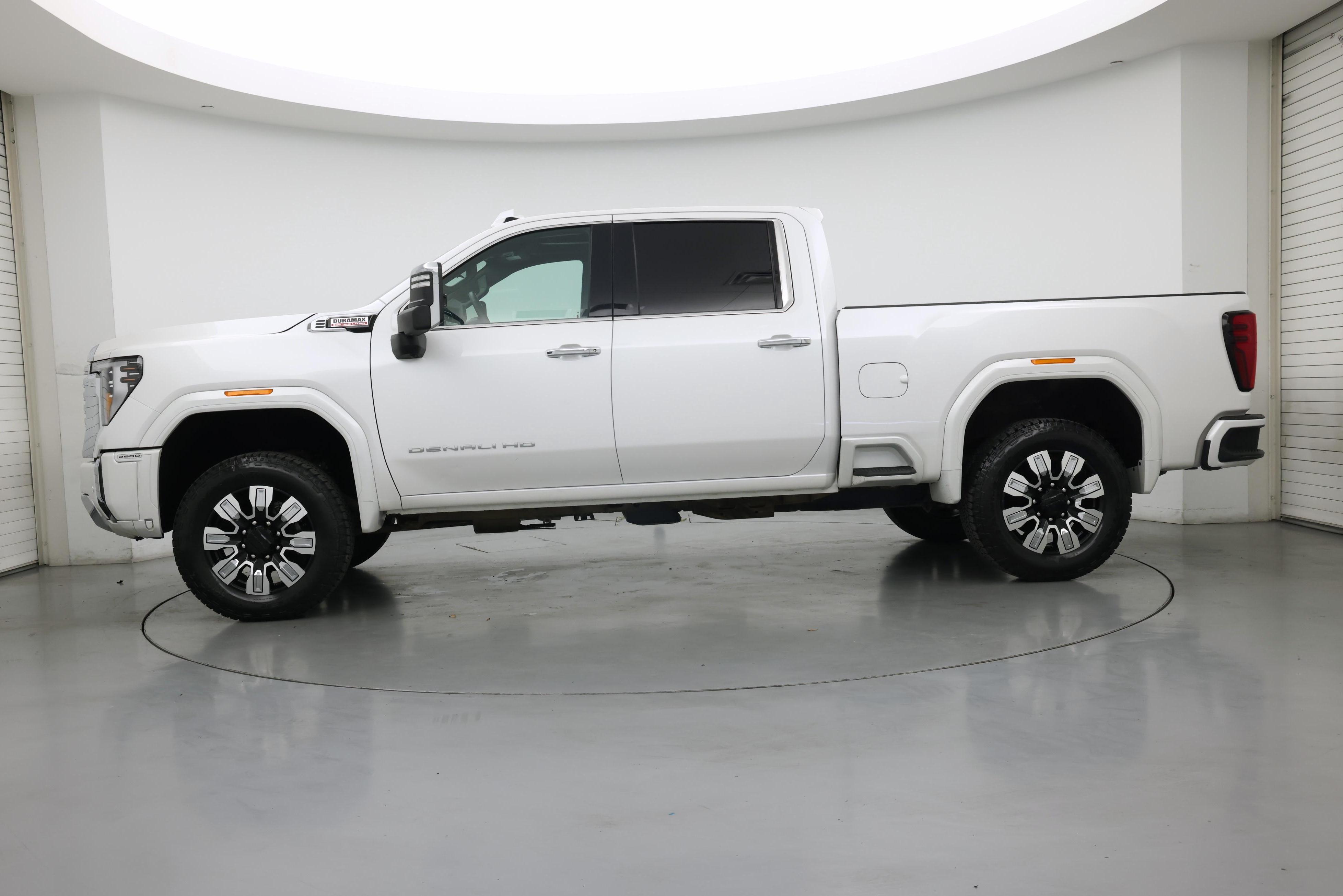 Thumbnail: 2025 GMC Sierra 2500 - 3