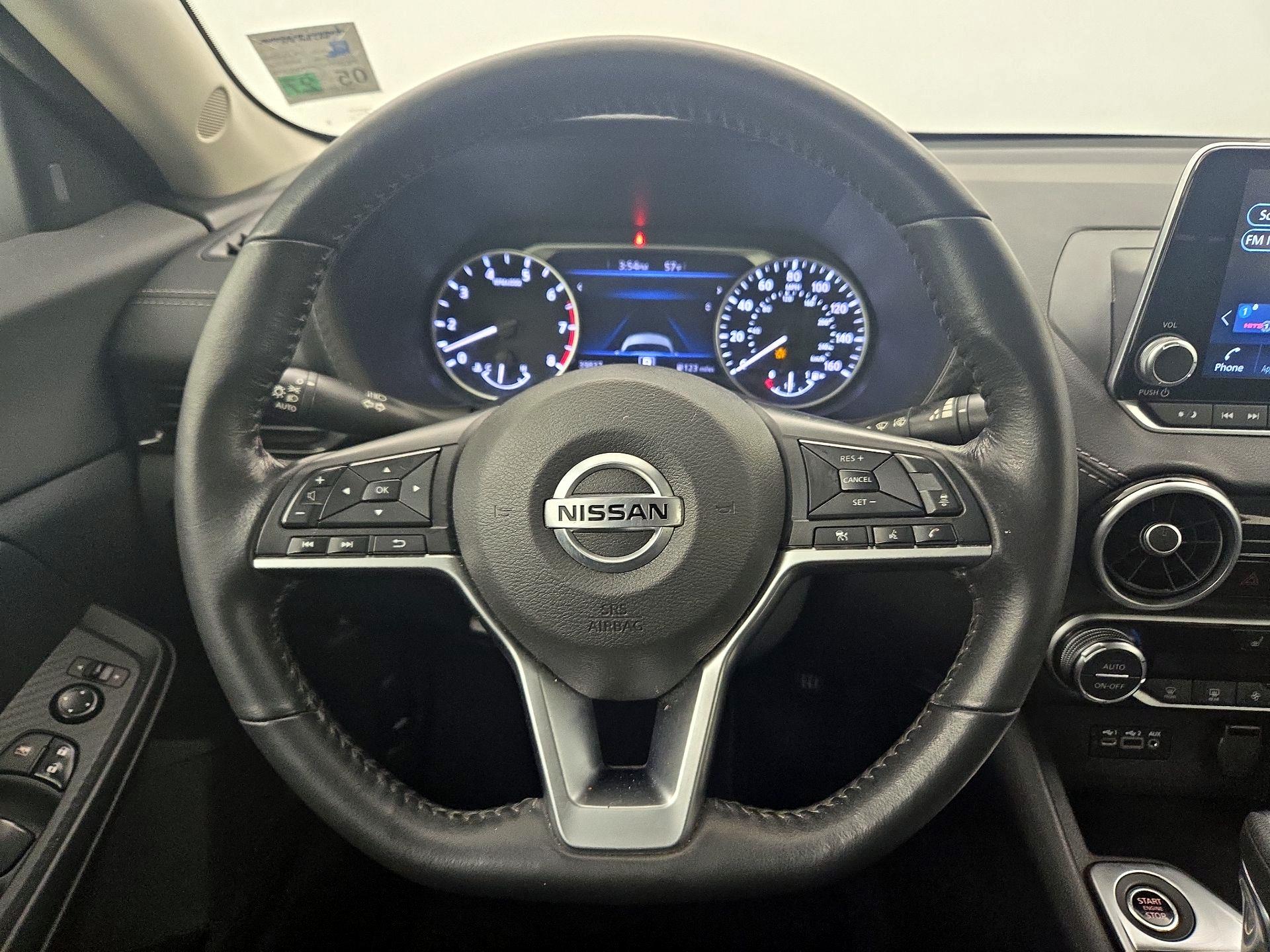 Thumbnail: 2022 Nissan Sentra - 10