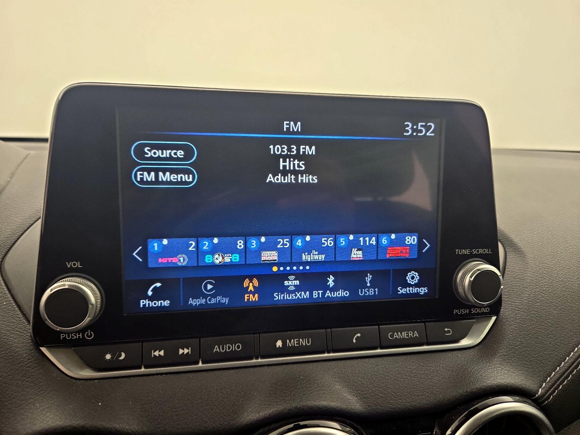 Thumbnail: 2022 Nissan Sentra - 15