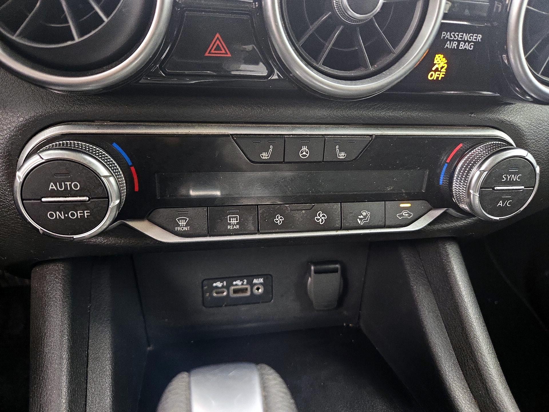 Thumbnail: 2022 Nissan Sentra - 16