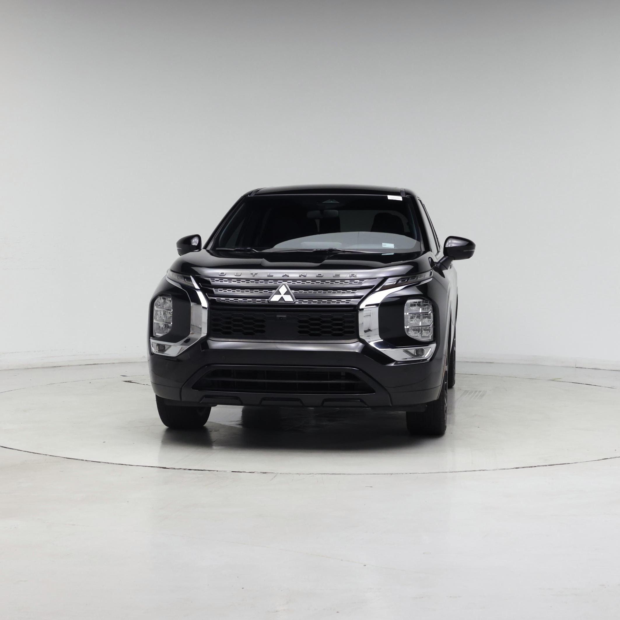 Thumbnail: 2023 Mitsubishi Outlander - 5