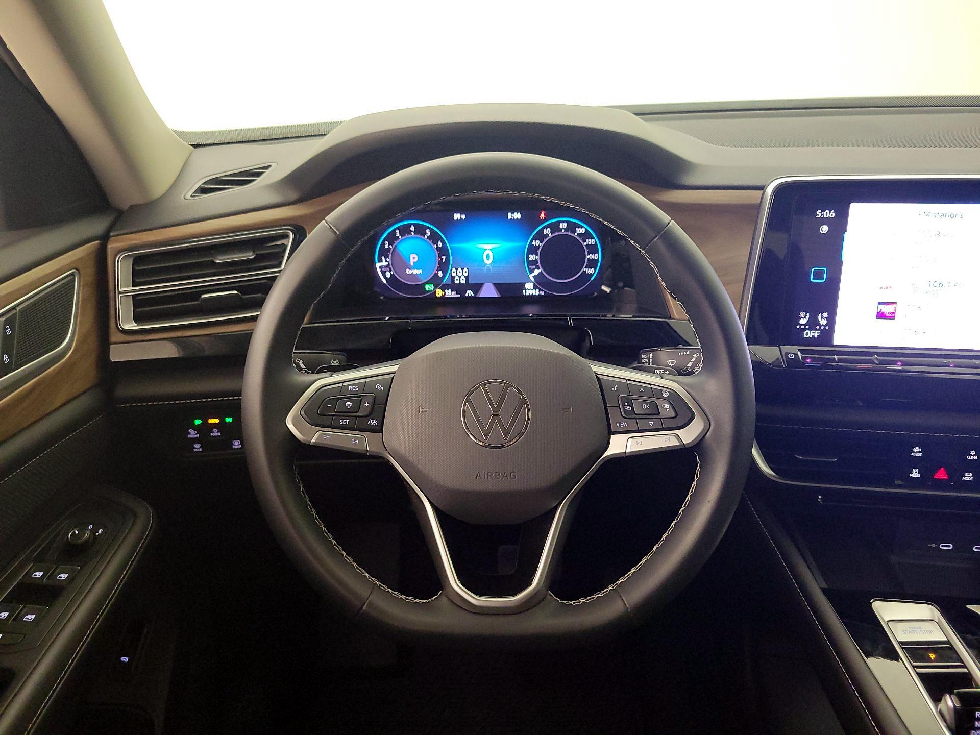 Thumbnail: 2024 Volkswagen Atlas - 10