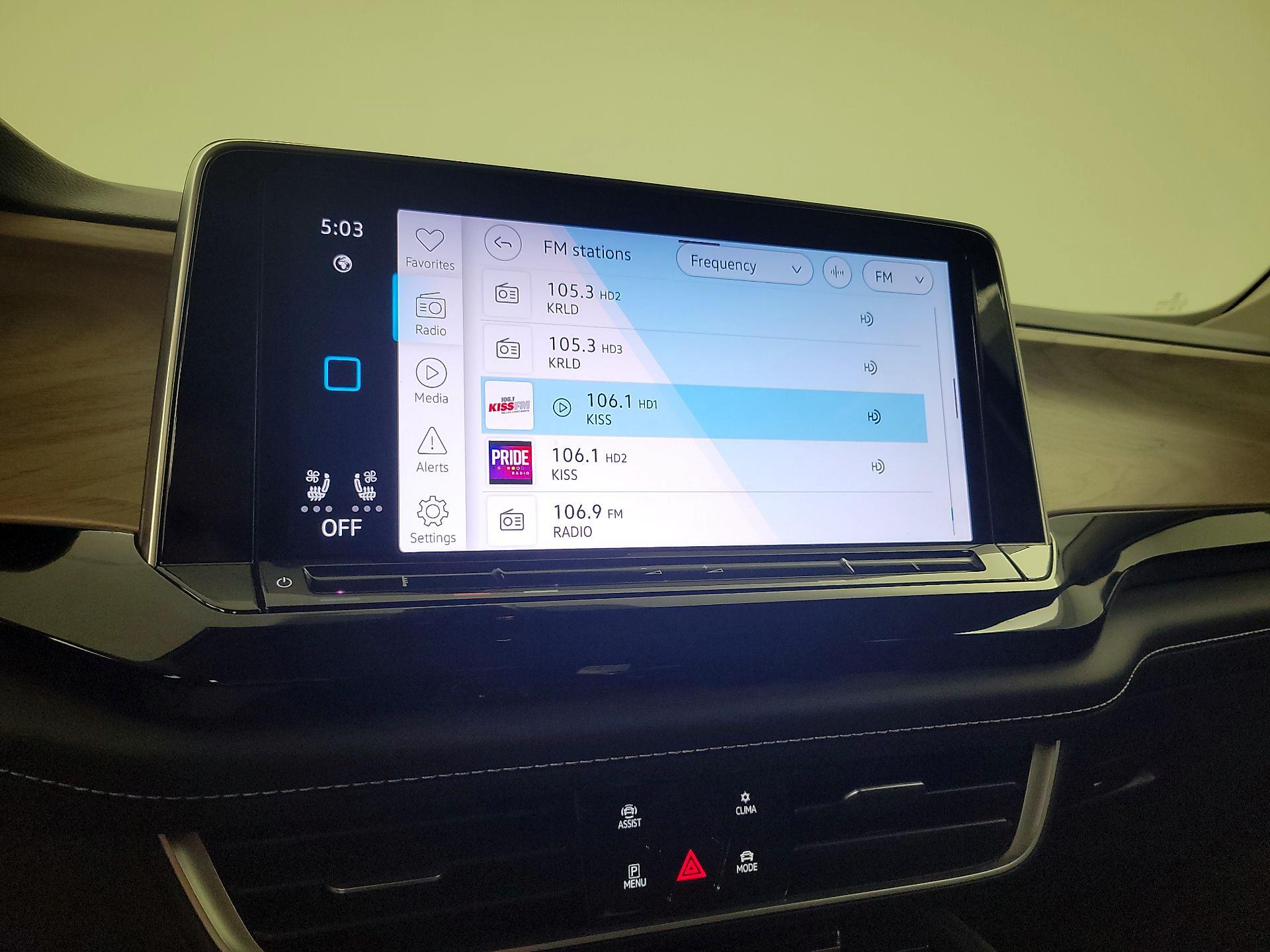 Thumbnail: 2024 Volkswagen Atlas - 15