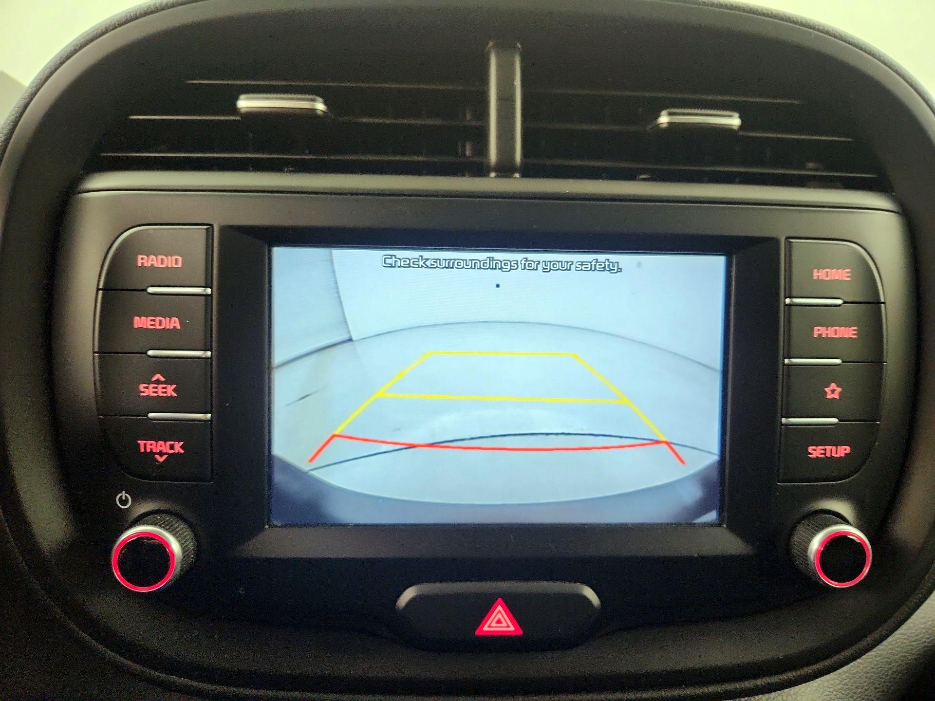 Thumbnail: 2020 Kia Soul - 14