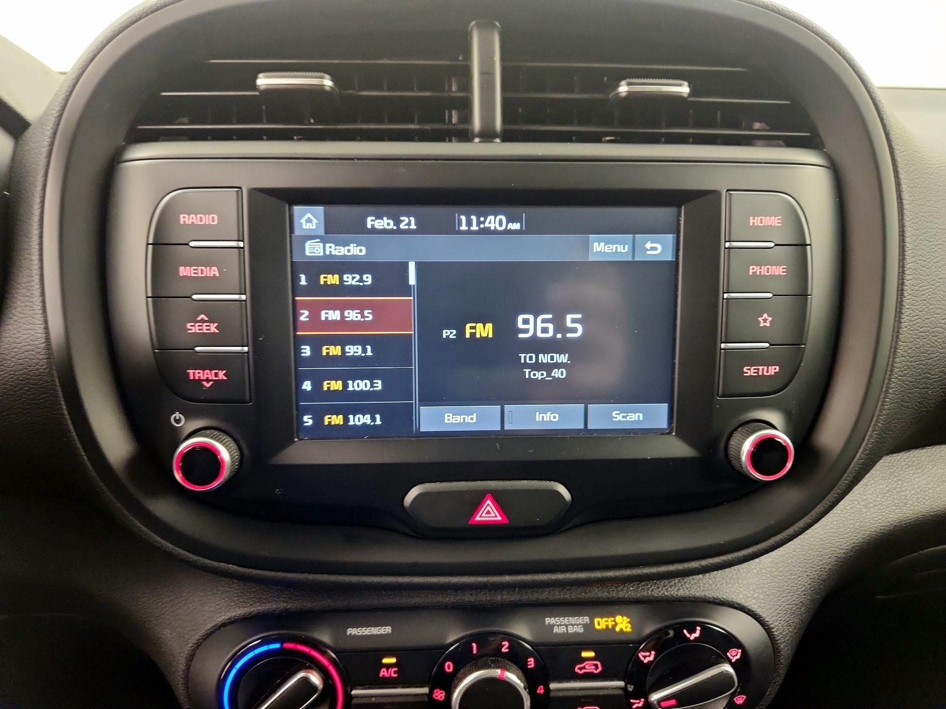 Thumbnail: 2020 Kia Soul - 15